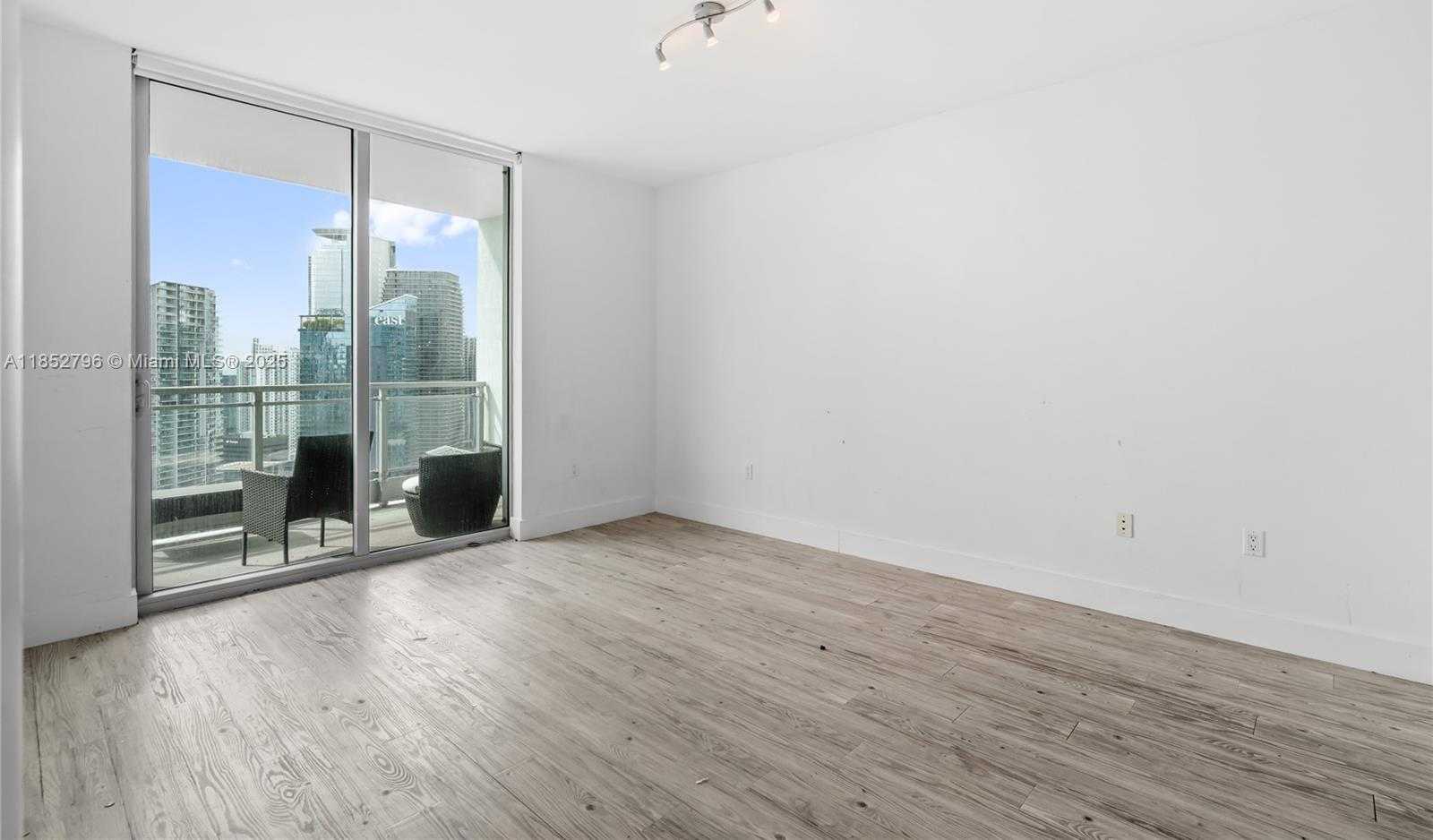 Small Image of 90 SOUTH WEST 3RD ST #4203, Miami Number 12