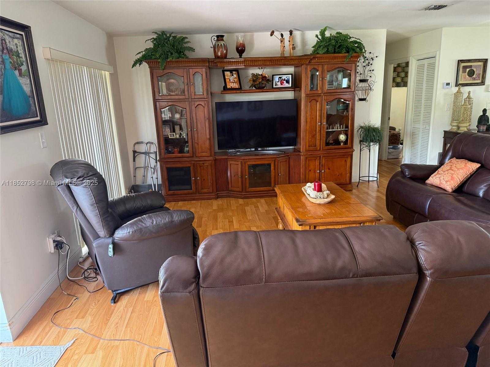 Small Image of 7235 SOUTH WEST 131ST AVE #7235, Miami Number 10
