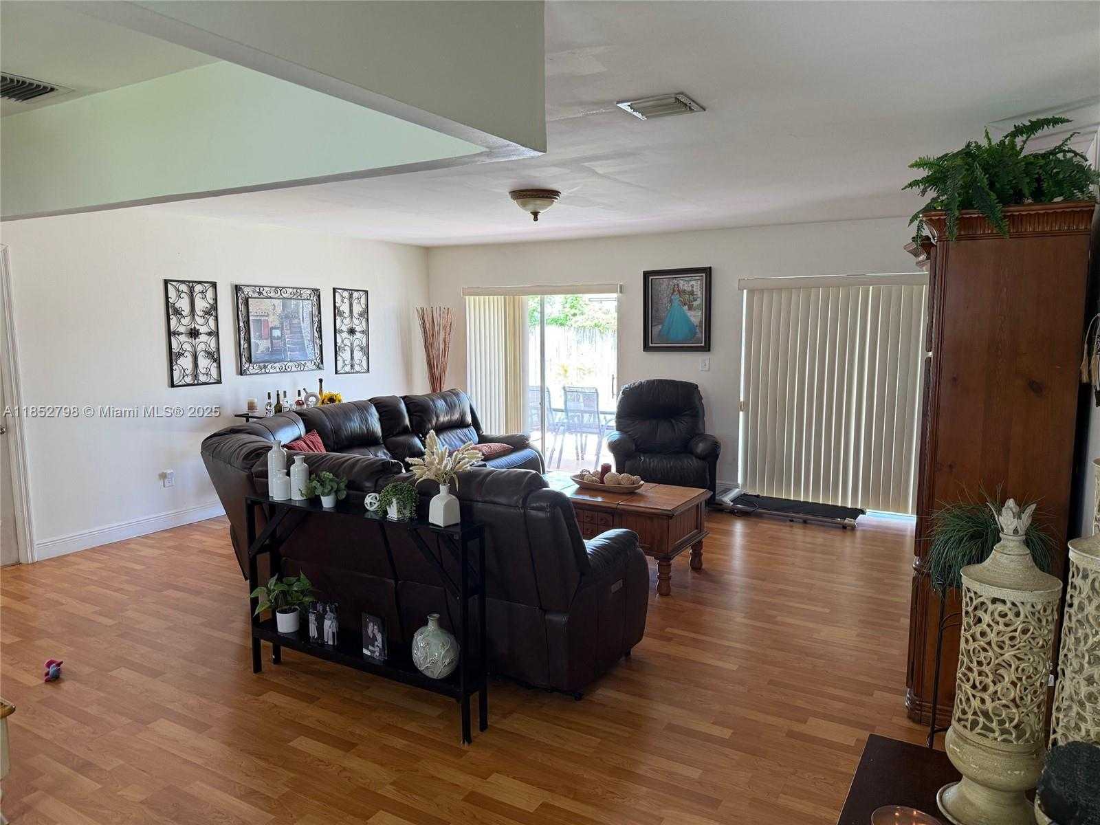 Small Image of 7235 SOUTH WEST 131ST AVE #7235, Miami Number 12