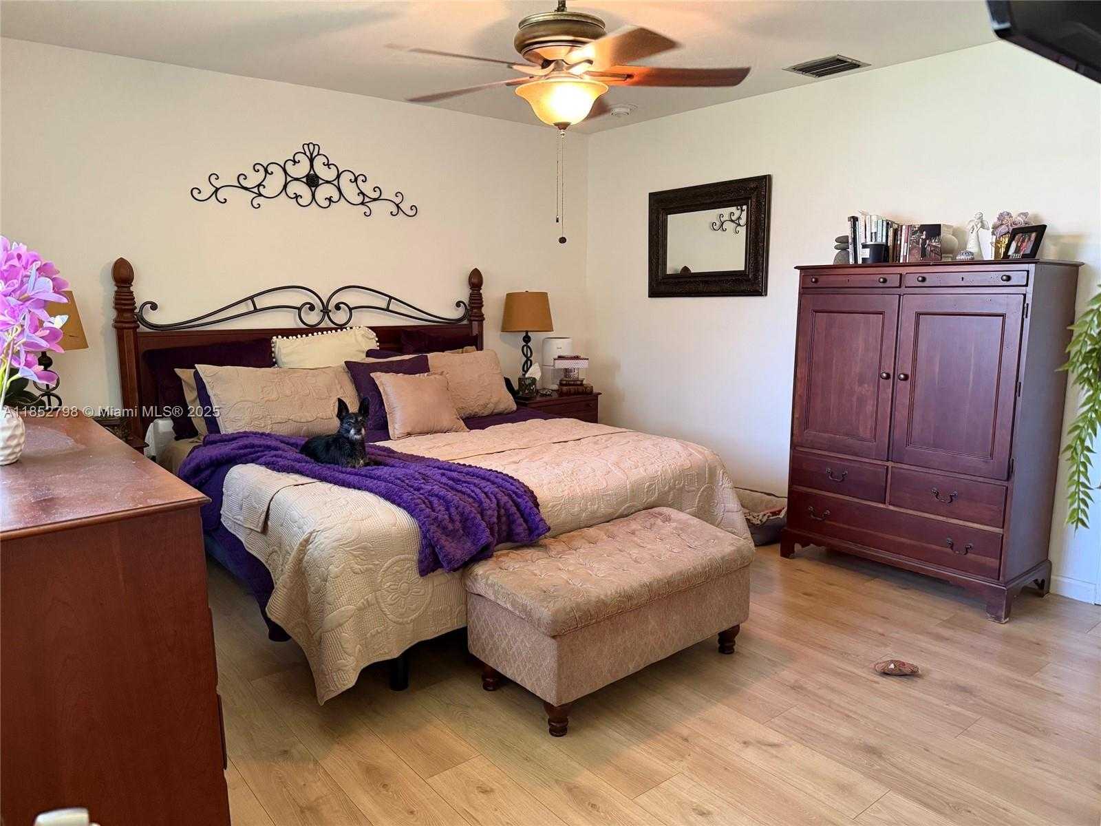 Small Image of 7235 SOUTH WEST 131ST AVE #7235, Miami Number 22