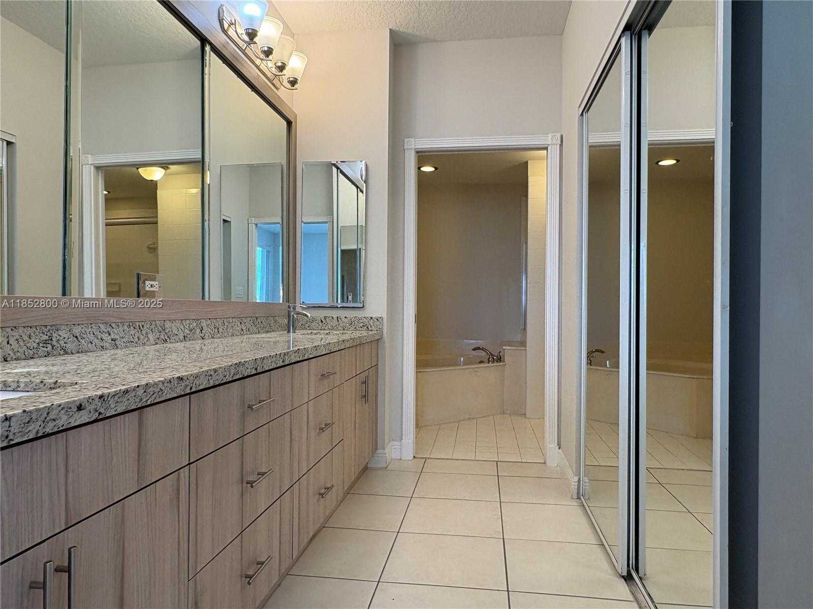 Small Image of 10730 NORTH WEST 66TH ST #410, Doral Number 16