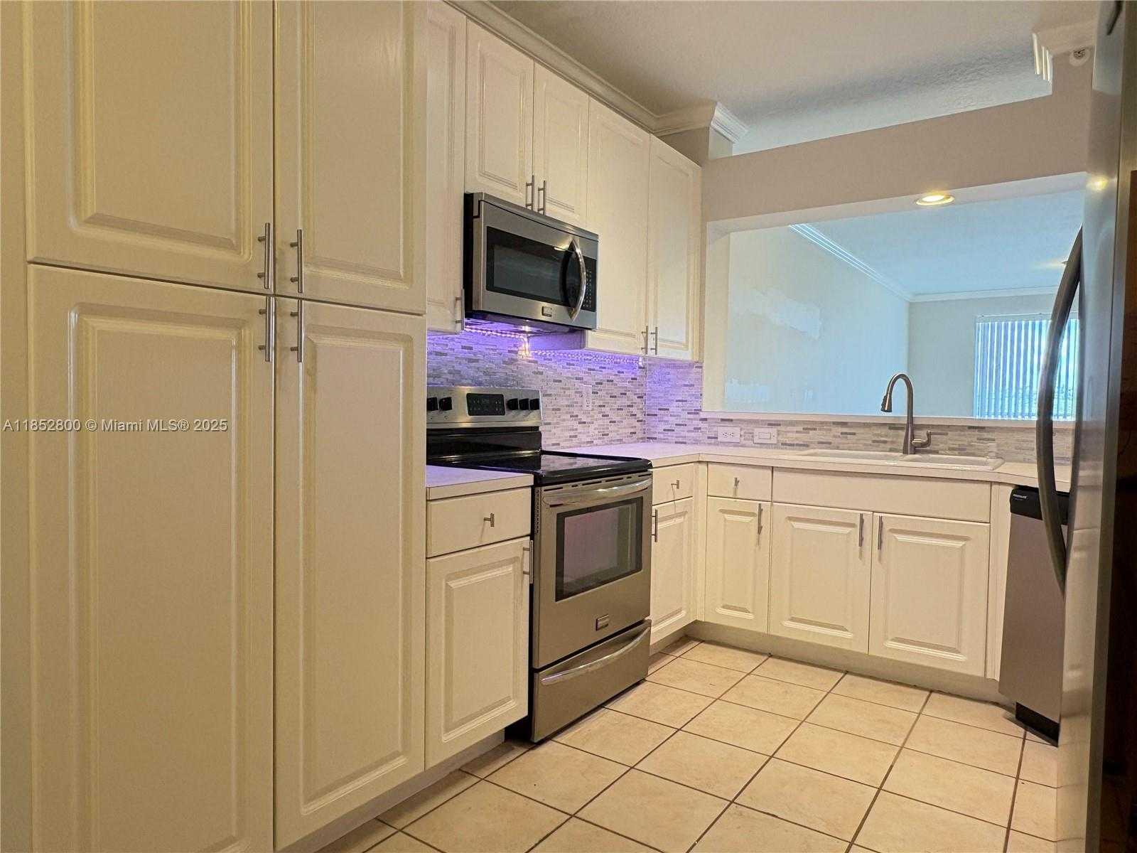 Small Image of 10730 NORTH WEST 66TH ST #410, Doral Number 3