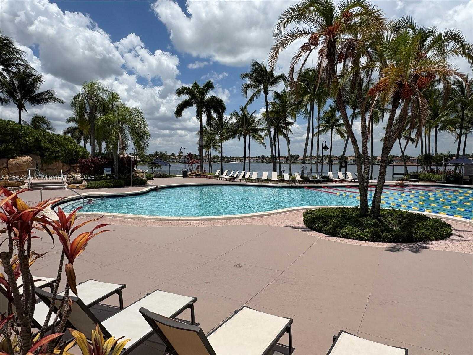 Small Image of 10730 NORTH WEST 66TH ST #410, Doral Number 32