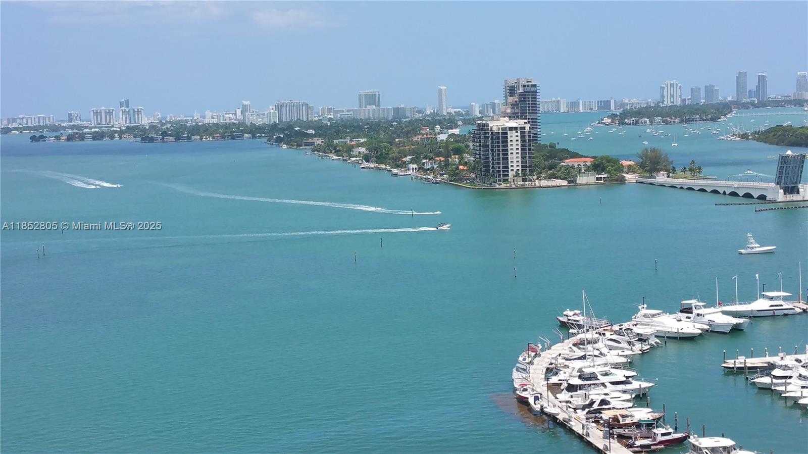 Small Image of 2001 BISCAYNE BLVD #2306, Miami Number 47