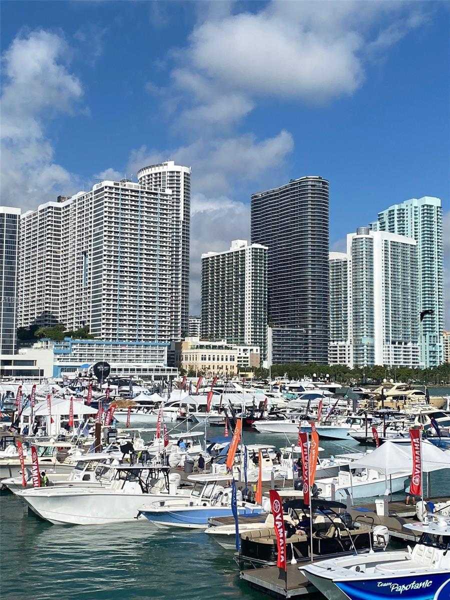 Small Image of 2001 BISCAYNE BLVD #2306, Miami Number 53