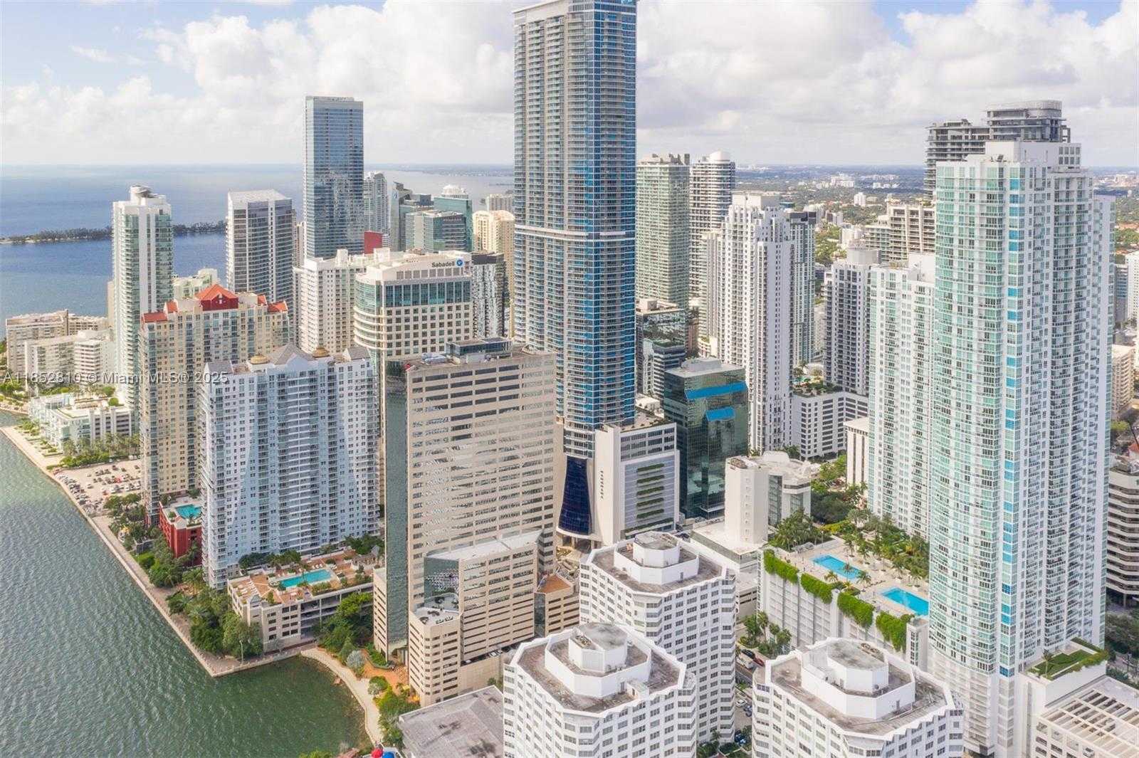 Small Image of 951 BRICKELL AVE #405, Miami Number 3