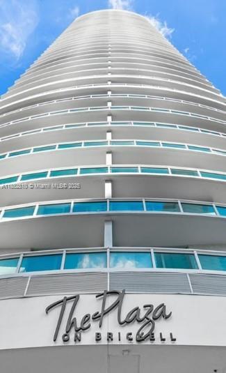 Small Image of 951 BRICKELL AVE #405, Miami Number 4