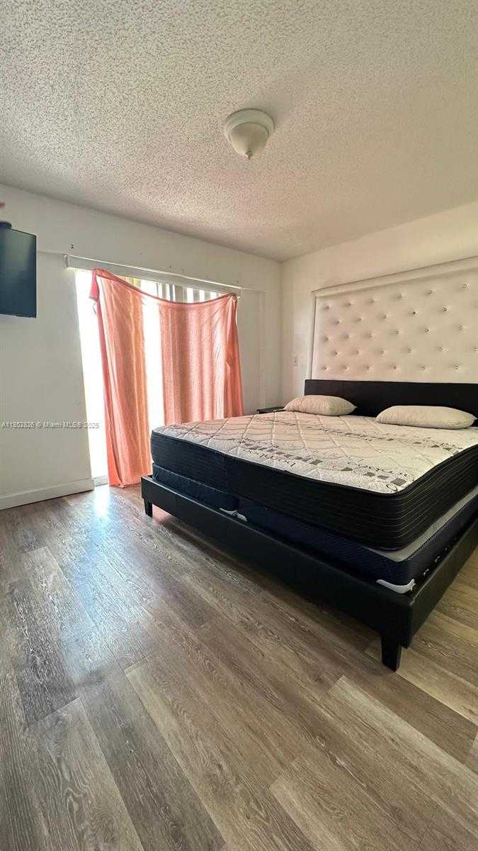 Small Image of 4550 WEST 16TH AVE #507, Hialeah Number 10