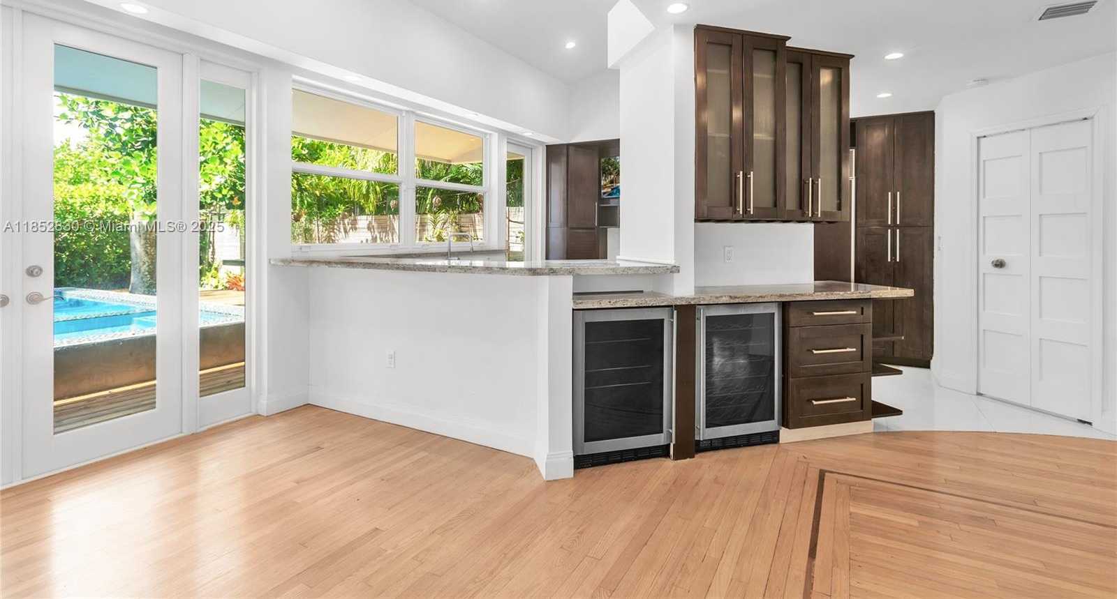 Small Image of 776 NORTH EAST 74TH ST, Miami Number 10