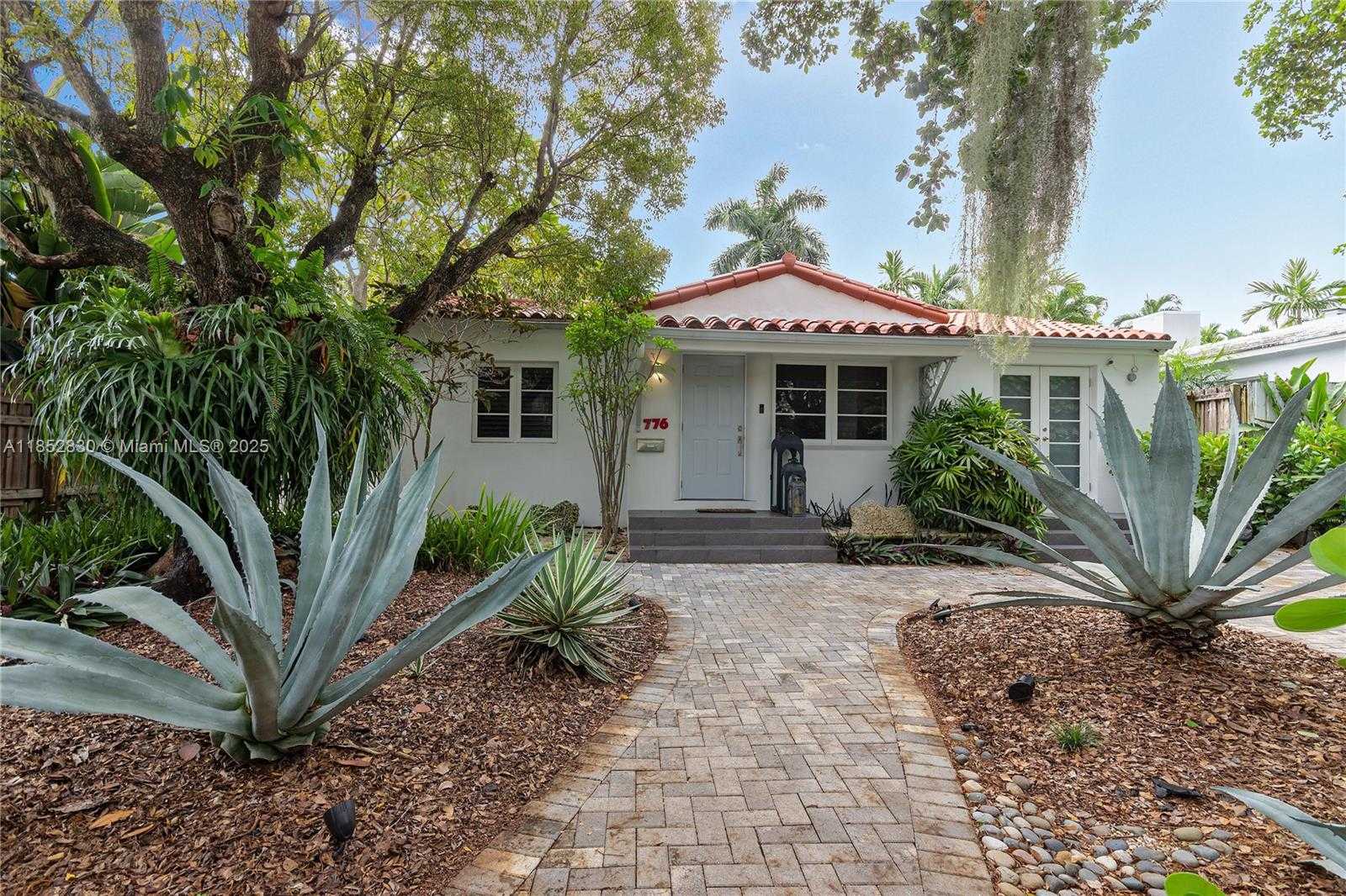 Small Image of 776 NORTH EAST 74TH ST, Miami Number 2