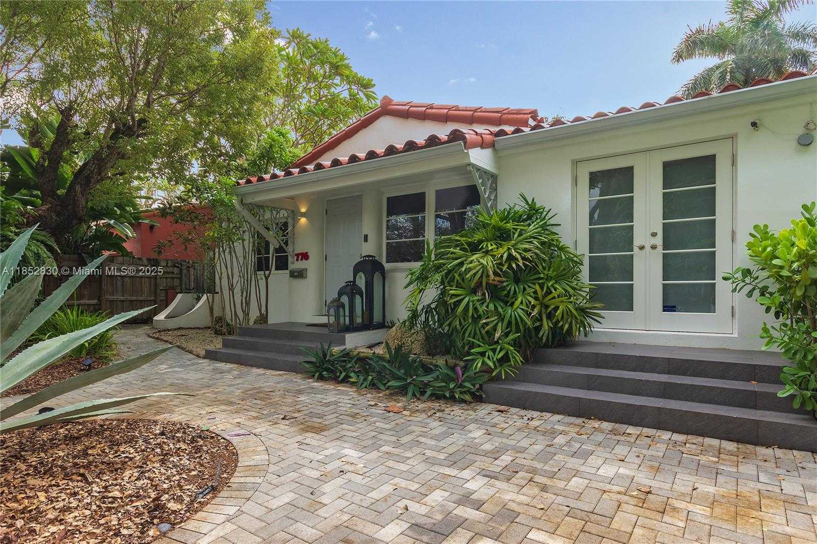 Small Image of 776 NORTH EAST 74TH ST, Miami Number 3