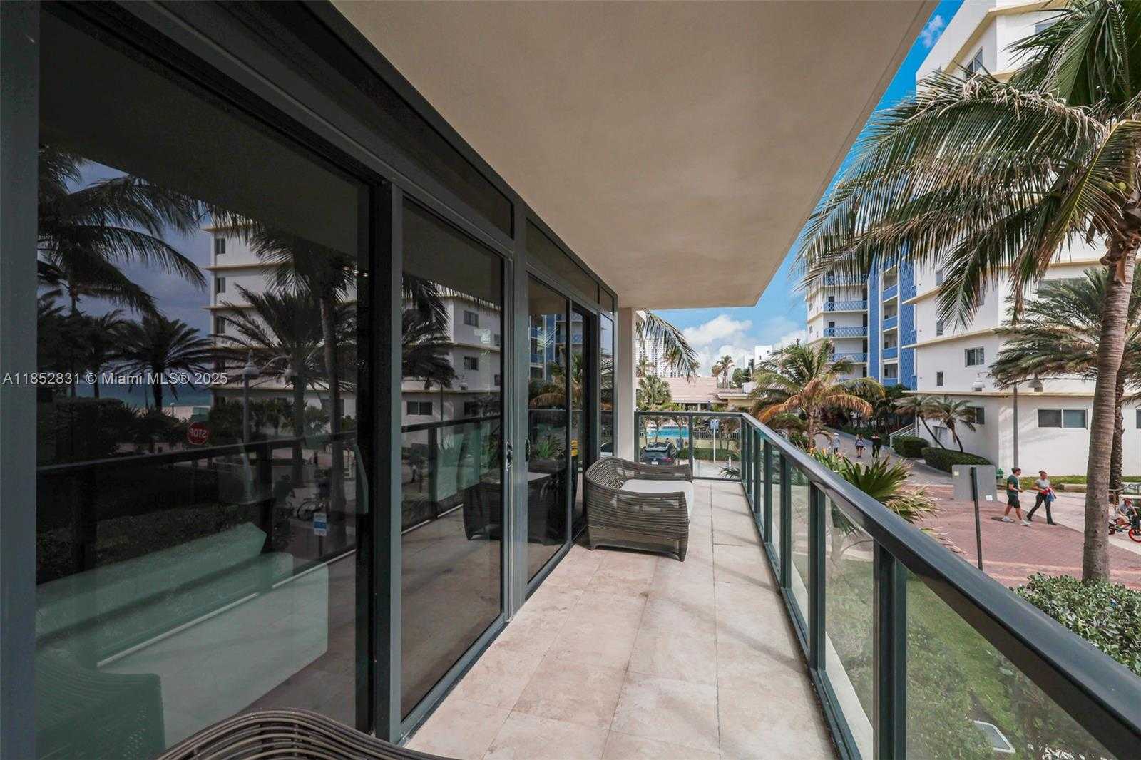 Small Image of 2101 SOUTH SURF RD #2F, Hollywood Number 31