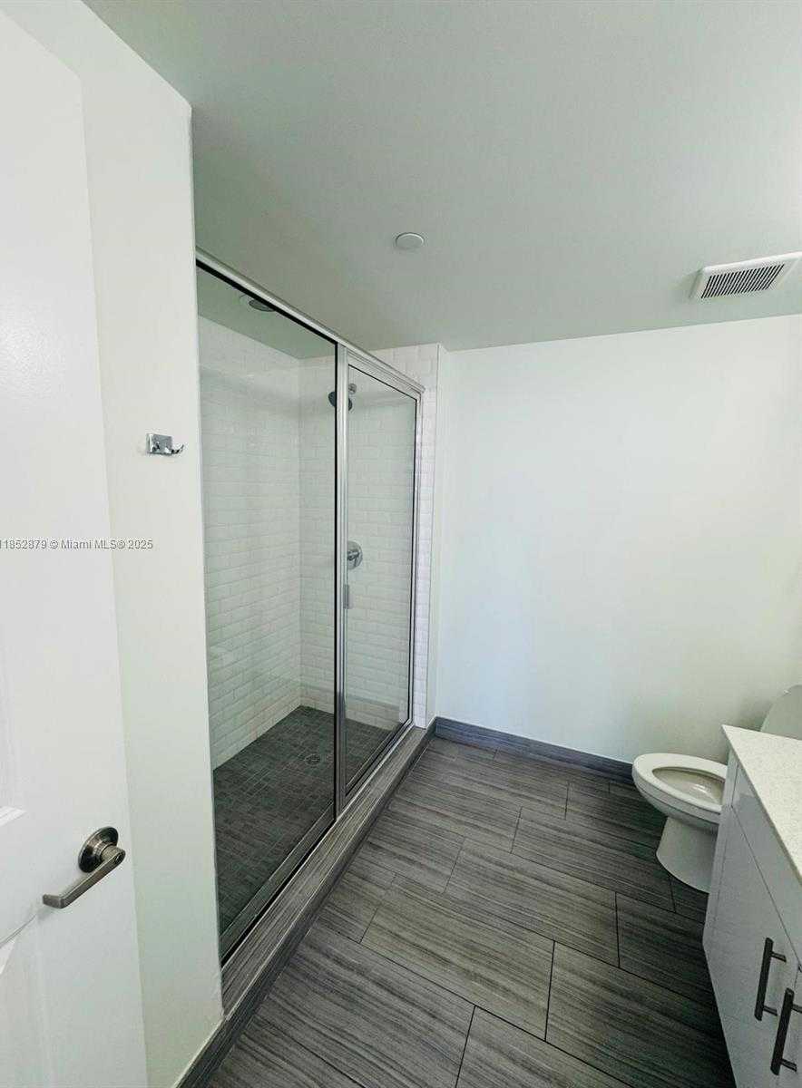 Small Image of 1776 POLK ST #1409, Hollywood Number 10