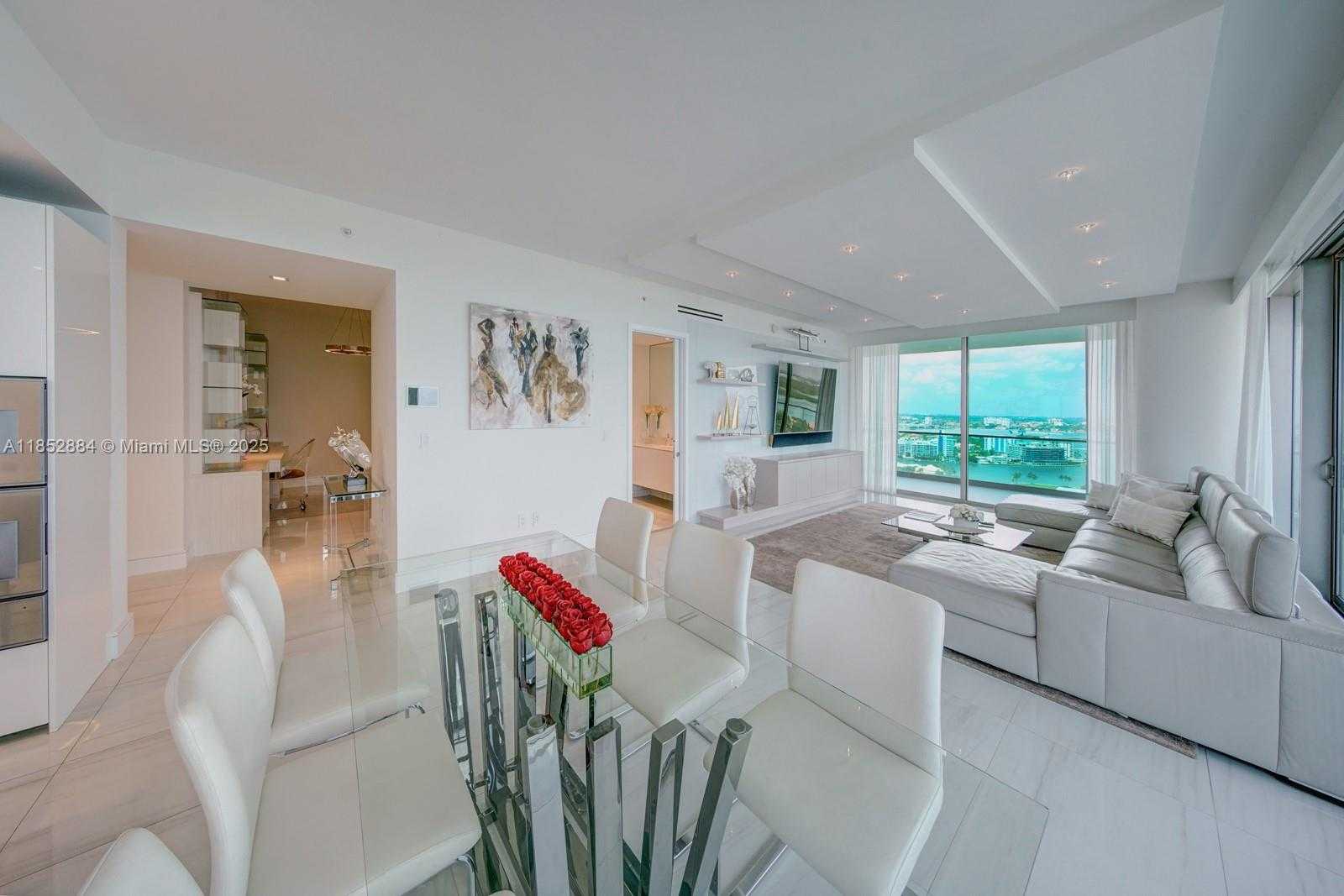 Small Image of 10203 COLLINS AVE #2501, Bal Harbour Number 15