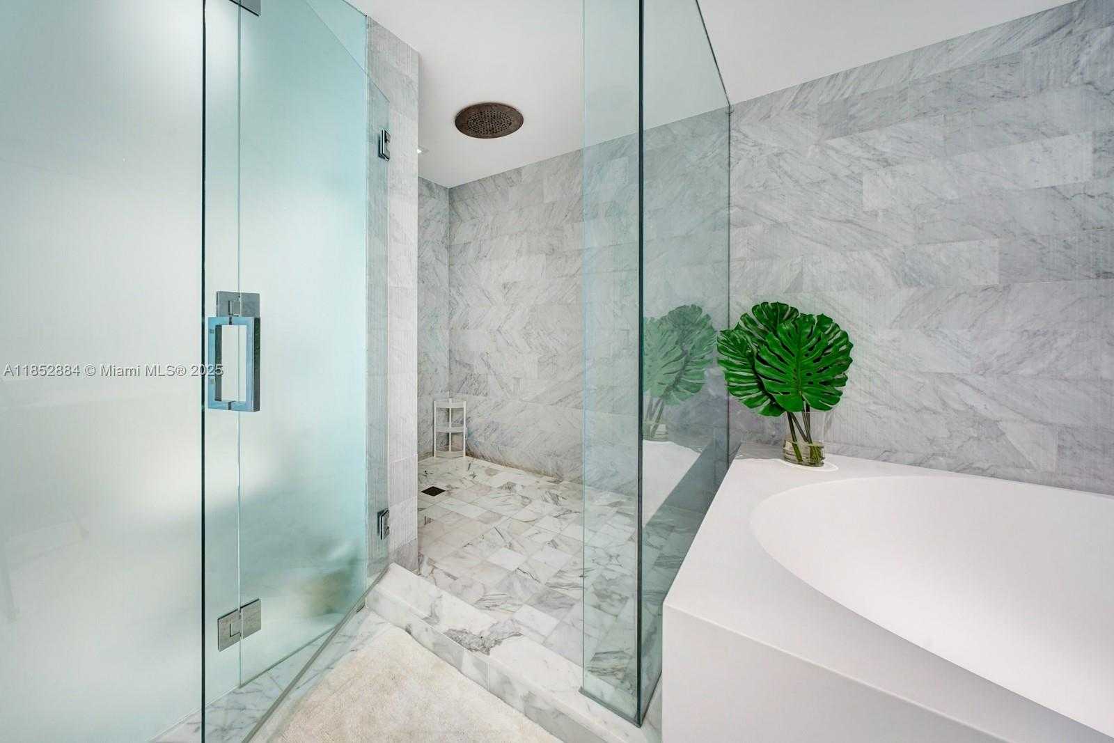 Small Image of 10203 COLLINS AVE #2501, Bal Harbour Number 22