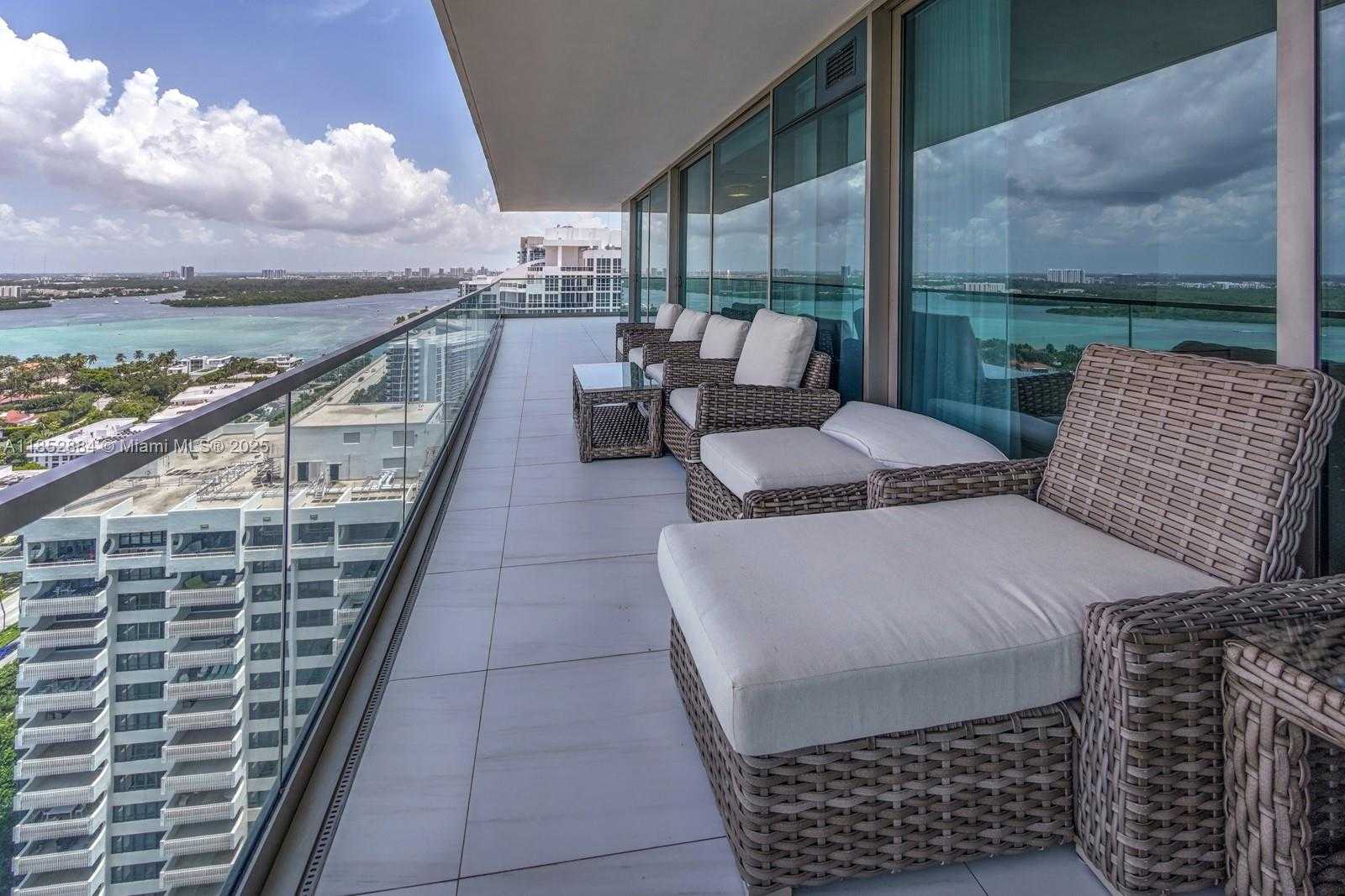 Small Image of 10203 COLLINS AVE #2501, Bal Harbour Number 38