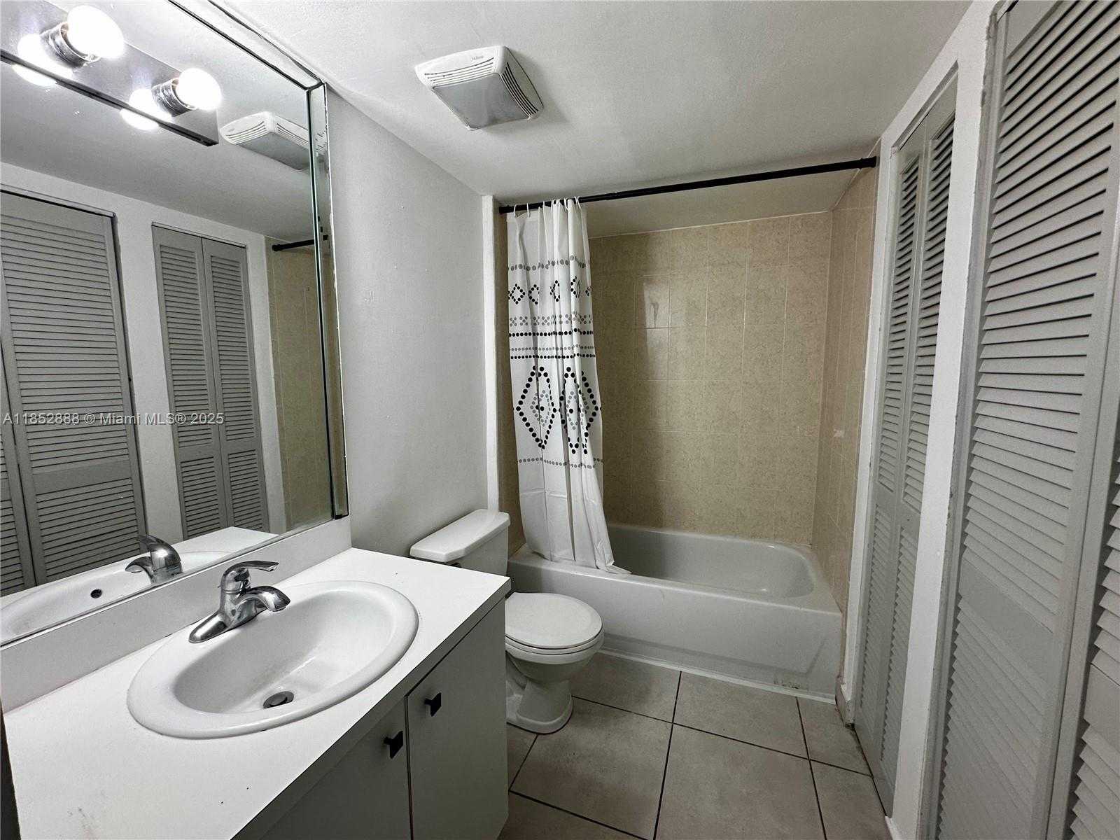Small Image of 8275 SOUTH WEST 152ND AVE #D-211, Miami Number 10