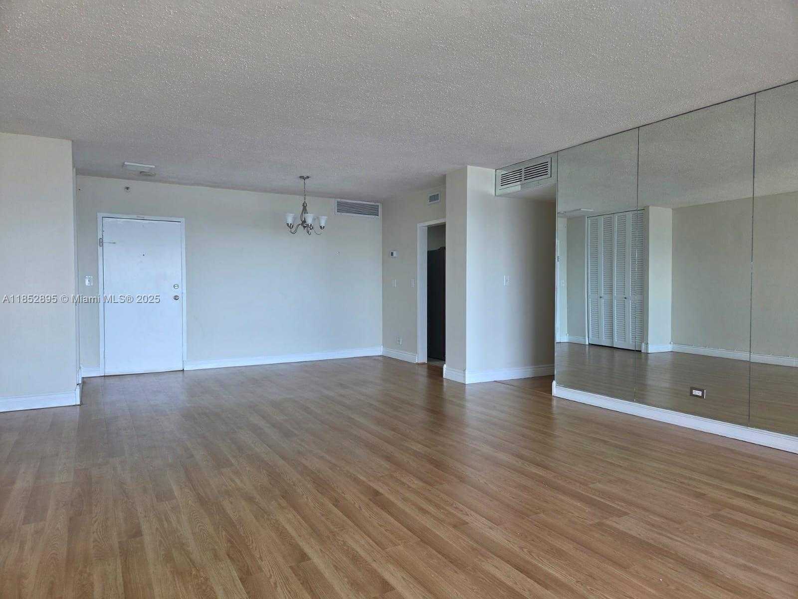 Small Image of 2451 BRICKELL AVE #18U, Miami Number 3
