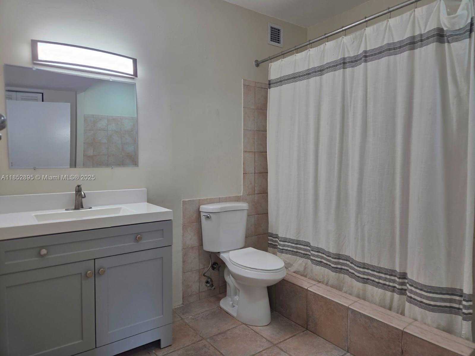 Small Image of 2451 BRICKELL AVE #18U, Miami Number 5