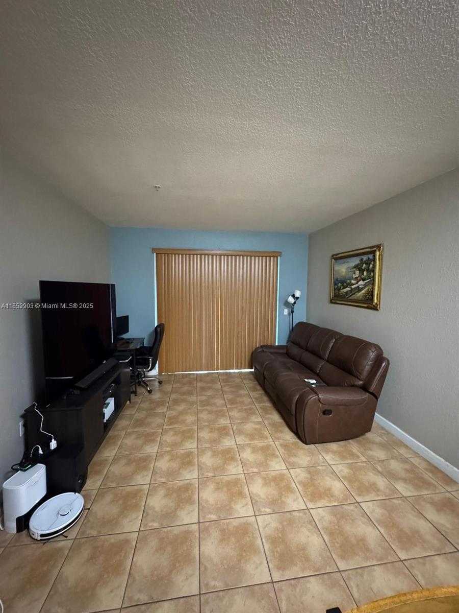 Small Image of 7060 NORTH WEST 177TH ST #100-12, Hialeah Number 18