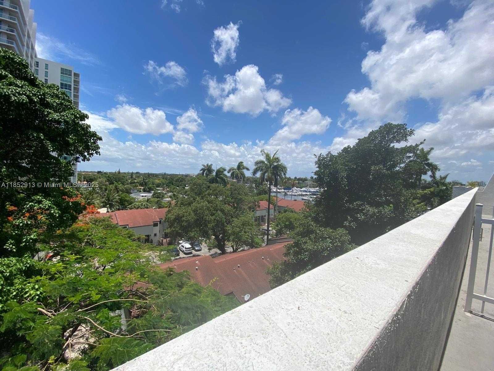 Small Image of 1861 NORTH WEST S RIVER DR #702, Miami Number 3