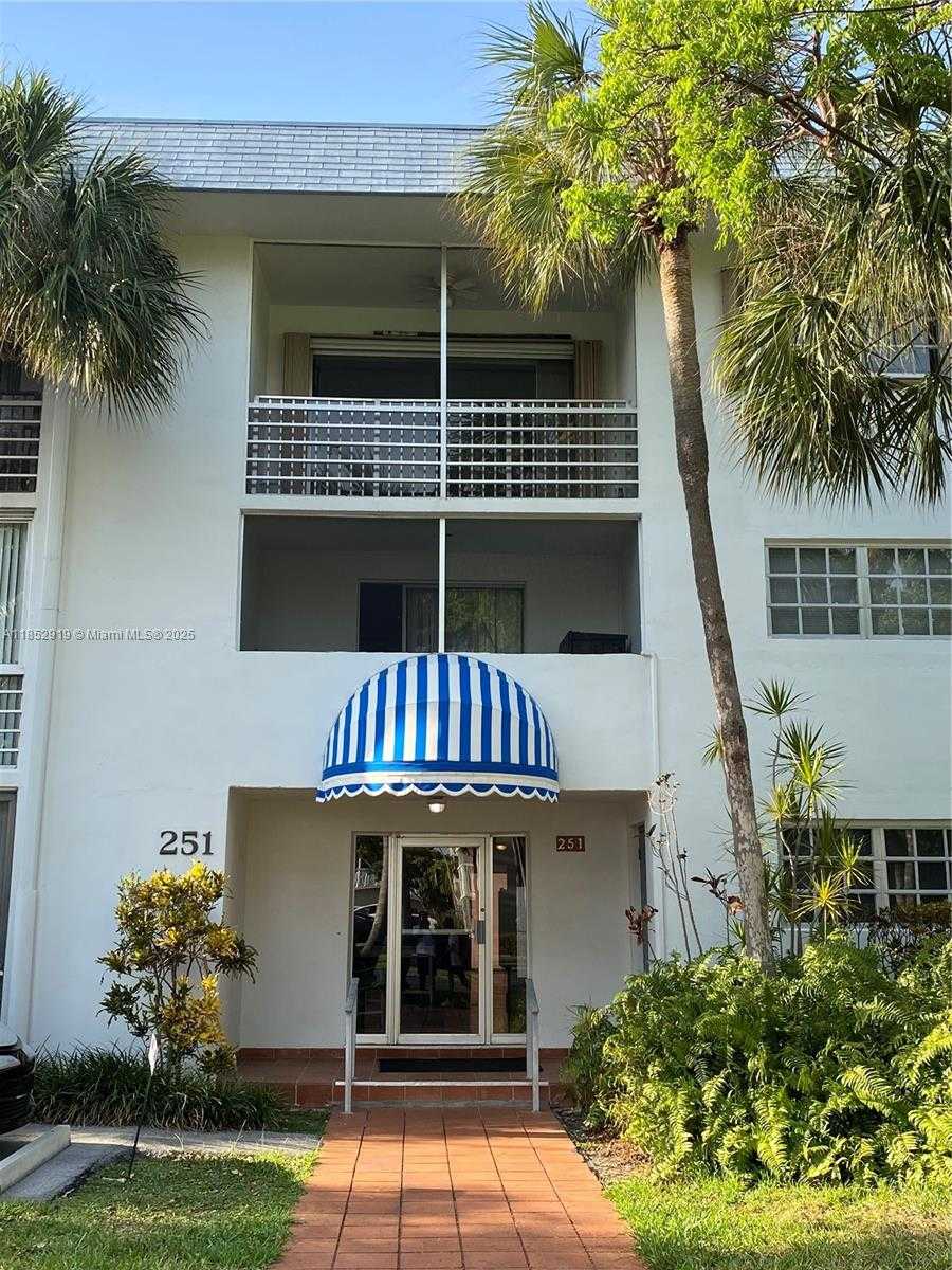 Small Image of 251 GALEN DR #204E, Key Biscayne Number 21