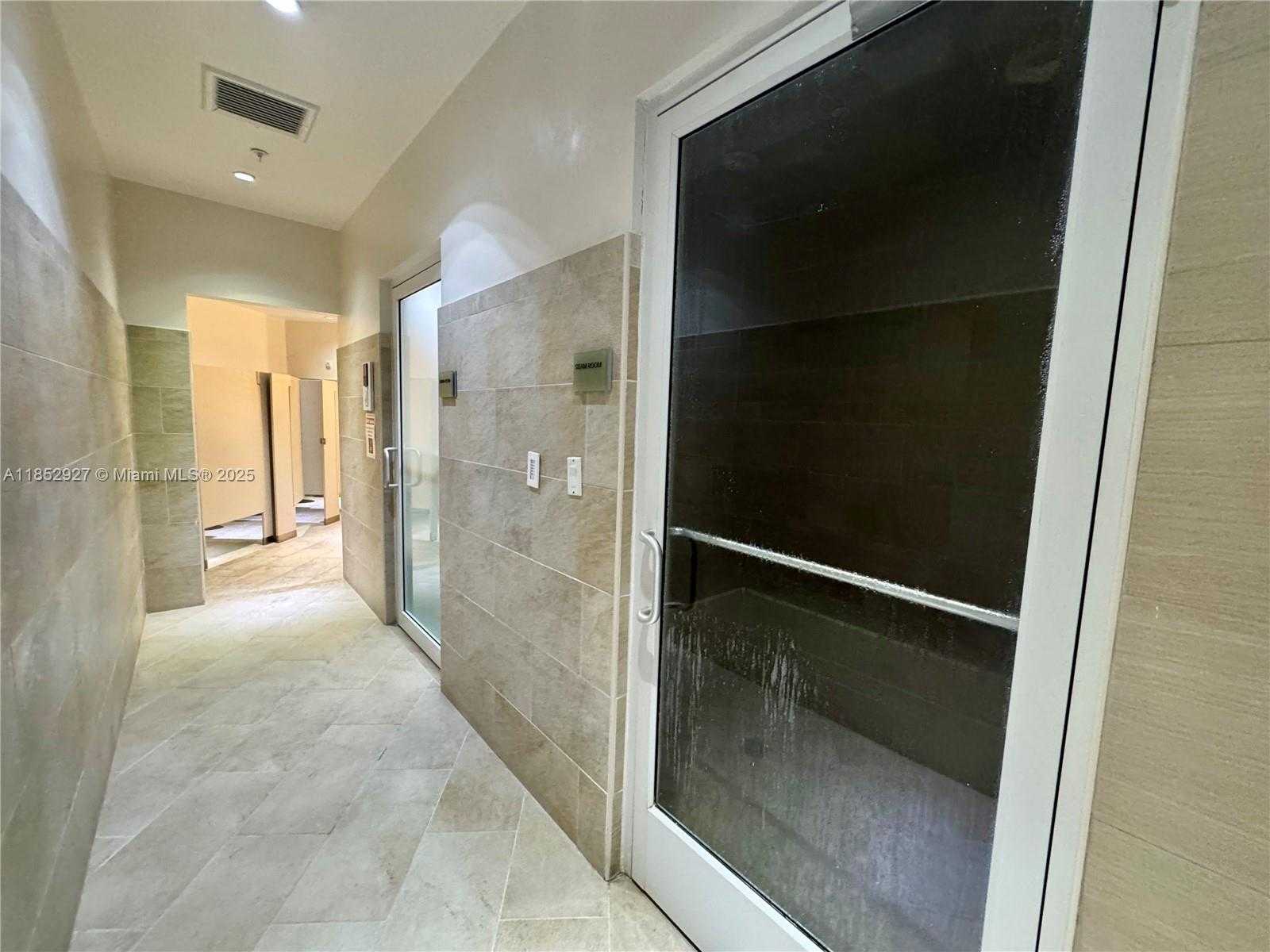 Small Image of 3301 NORTH EAST 1ST AVE #M0303, Miami Number 21