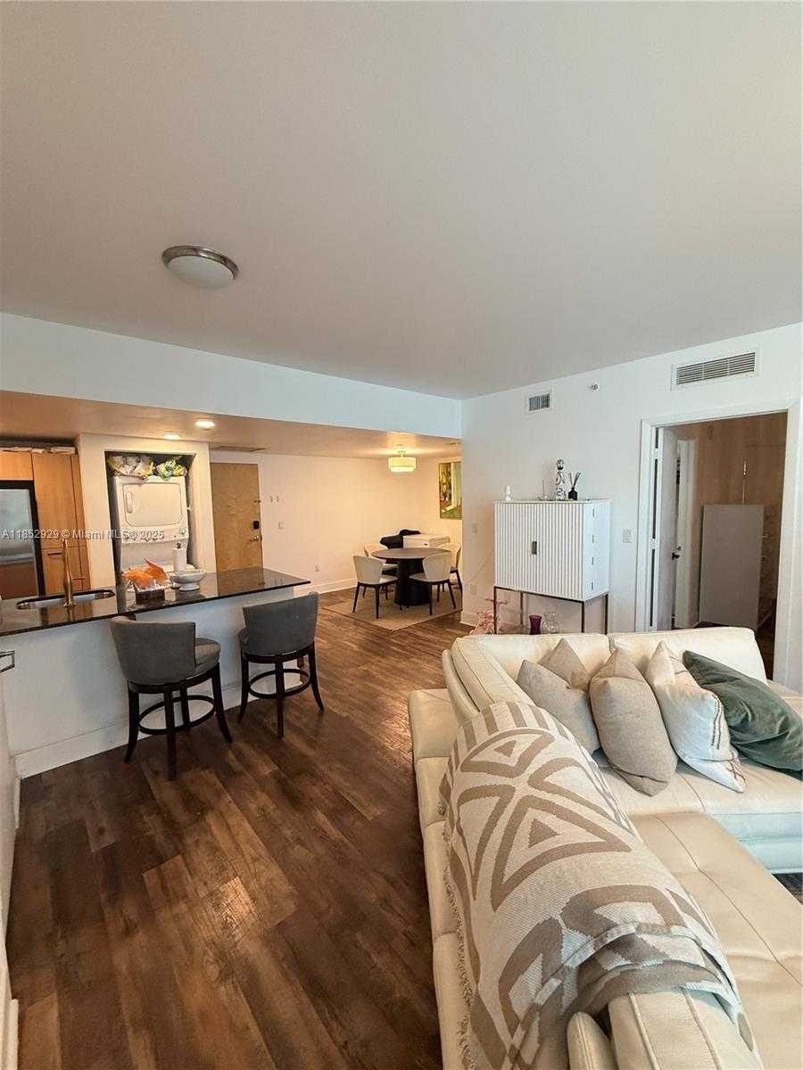 Small Image of 350 SOUTH MIAMI AVE #1803, Miami Number 10