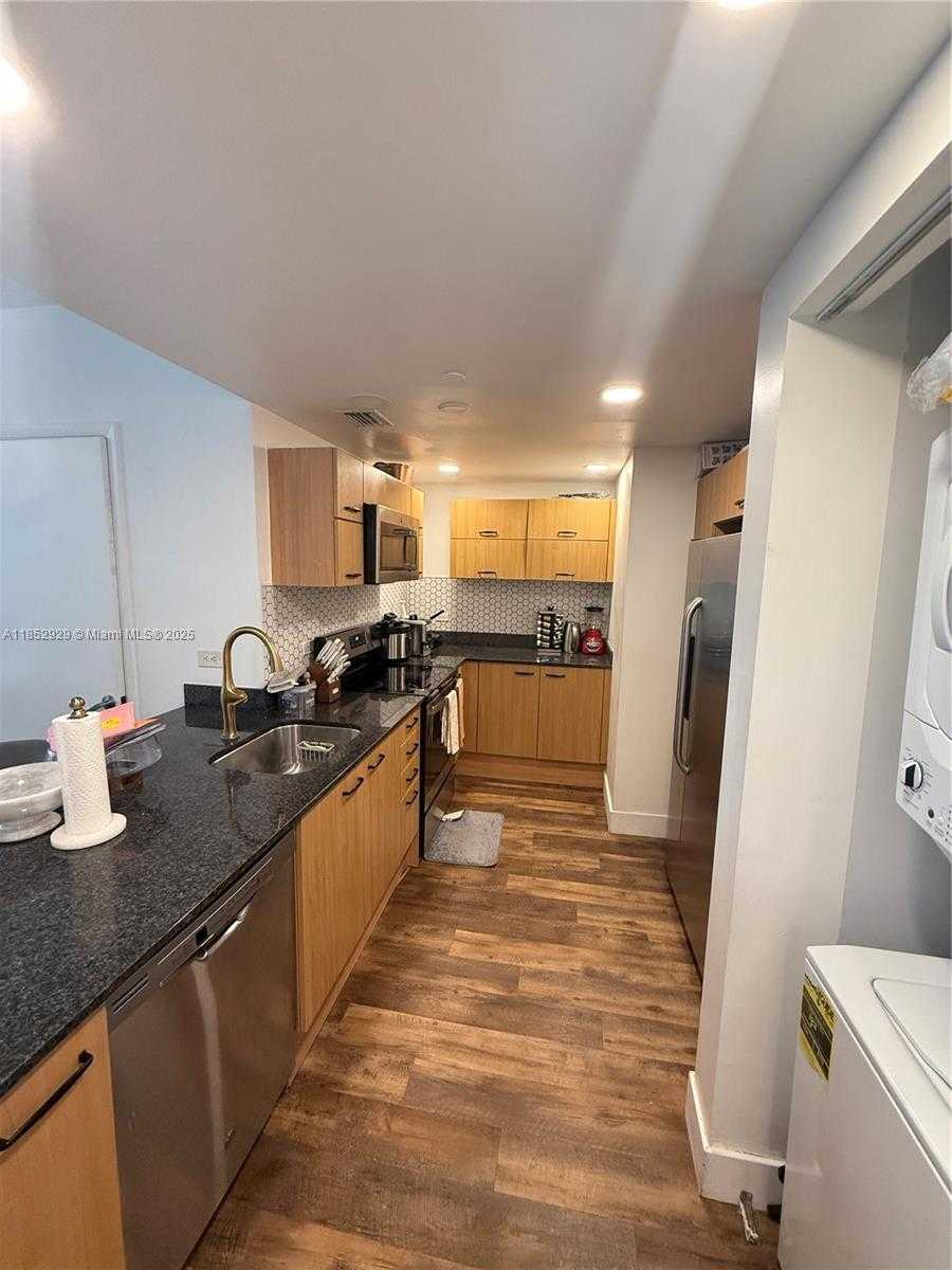 Small Image of 350 SOUTH MIAMI AVE #1803, Miami Number 12