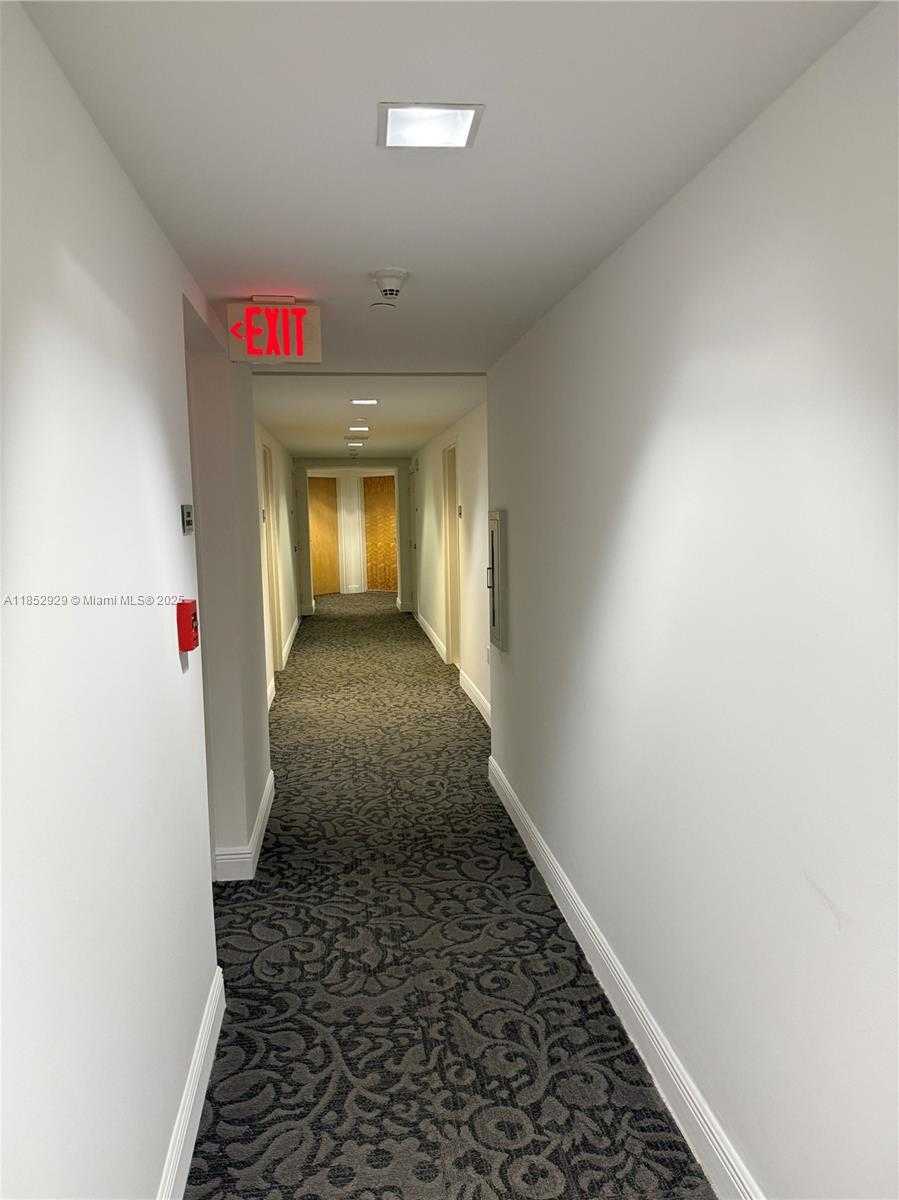 Small Image of 350 SOUTH MIAMI AVE #1803, Miami Number 7