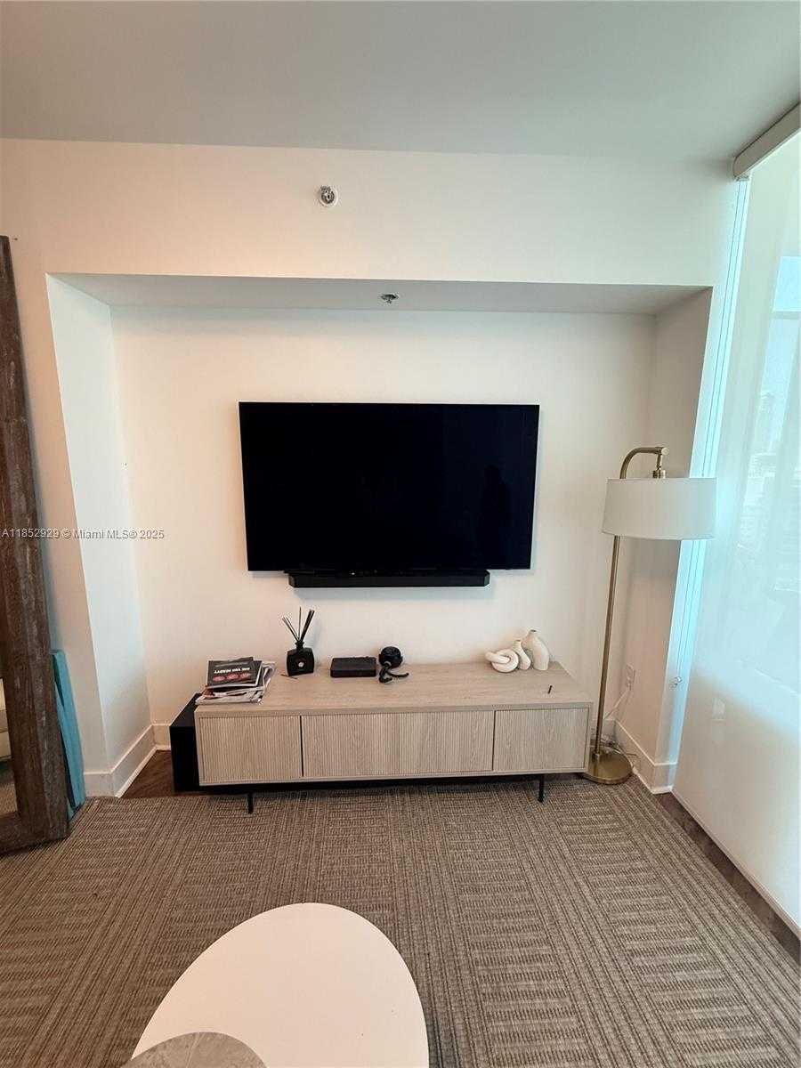 Small Image of 350 SOUTH MIAMI AVE #1803, Miami Number 8