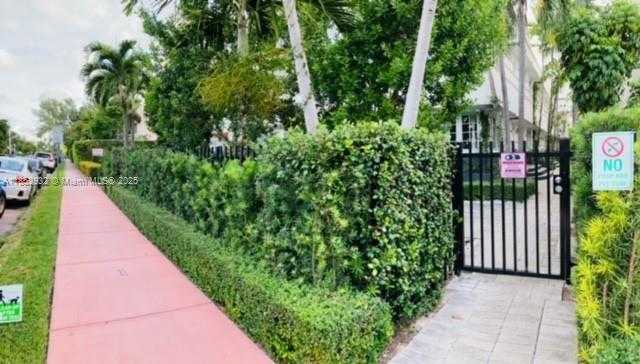 Small Image of 1211 EUCLID AVE #6, Miami Beach Number 3
