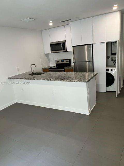 Small Image of 1211 EUCLID AVE #6, Miami Beach Number 4