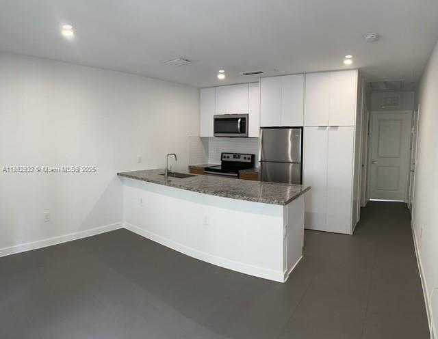 Small Image of 1211 EUCLID AVE #6, Miami Beach Number 5