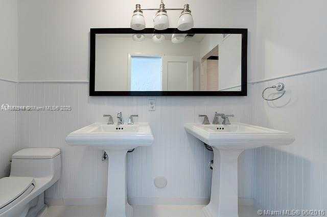 Small Image of 320 WEST 55TH ST, Miami Beach Number 12