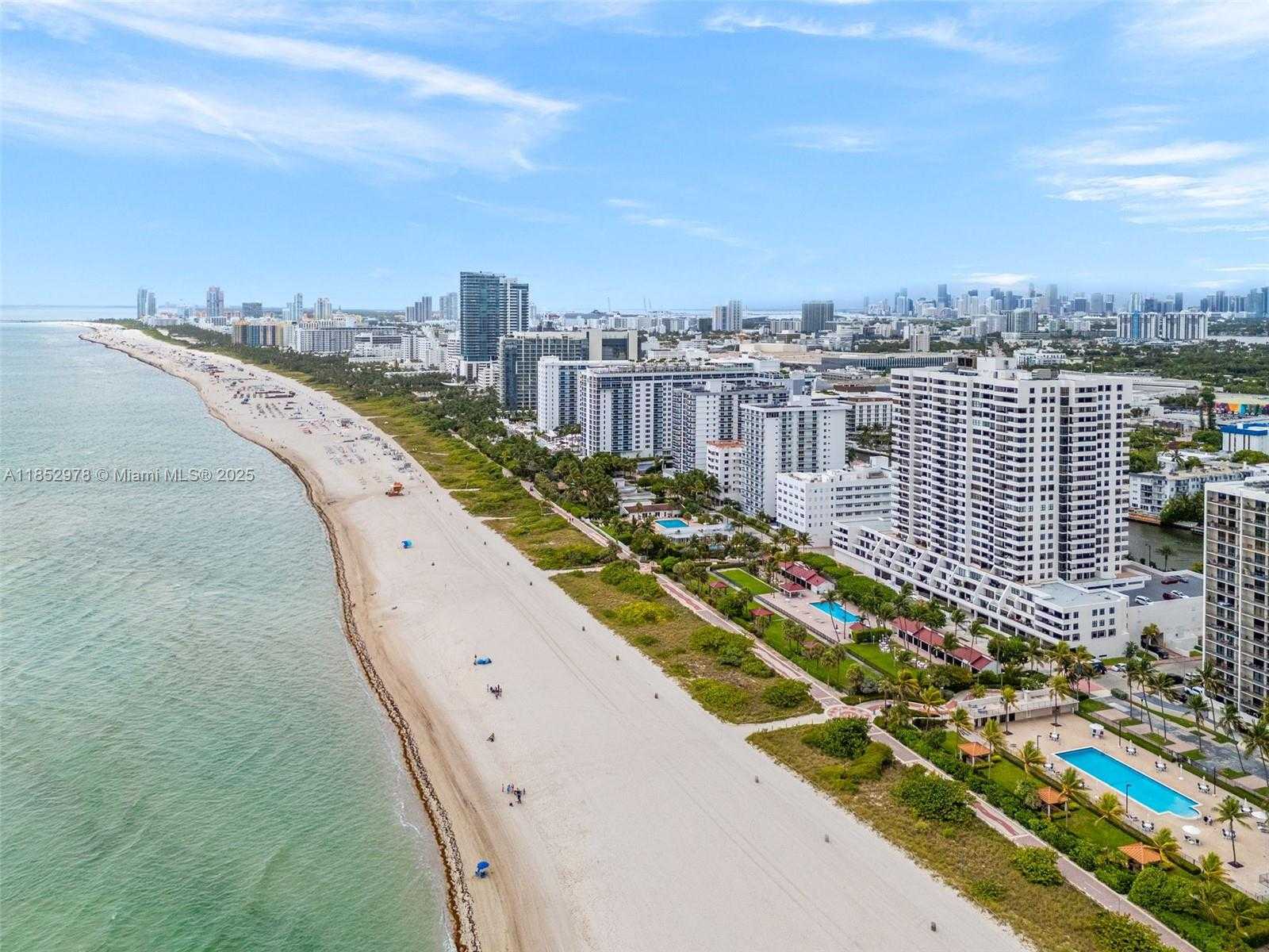 Small Image of 2555 COLLINS AVE #1414, Miami Beach Number 38