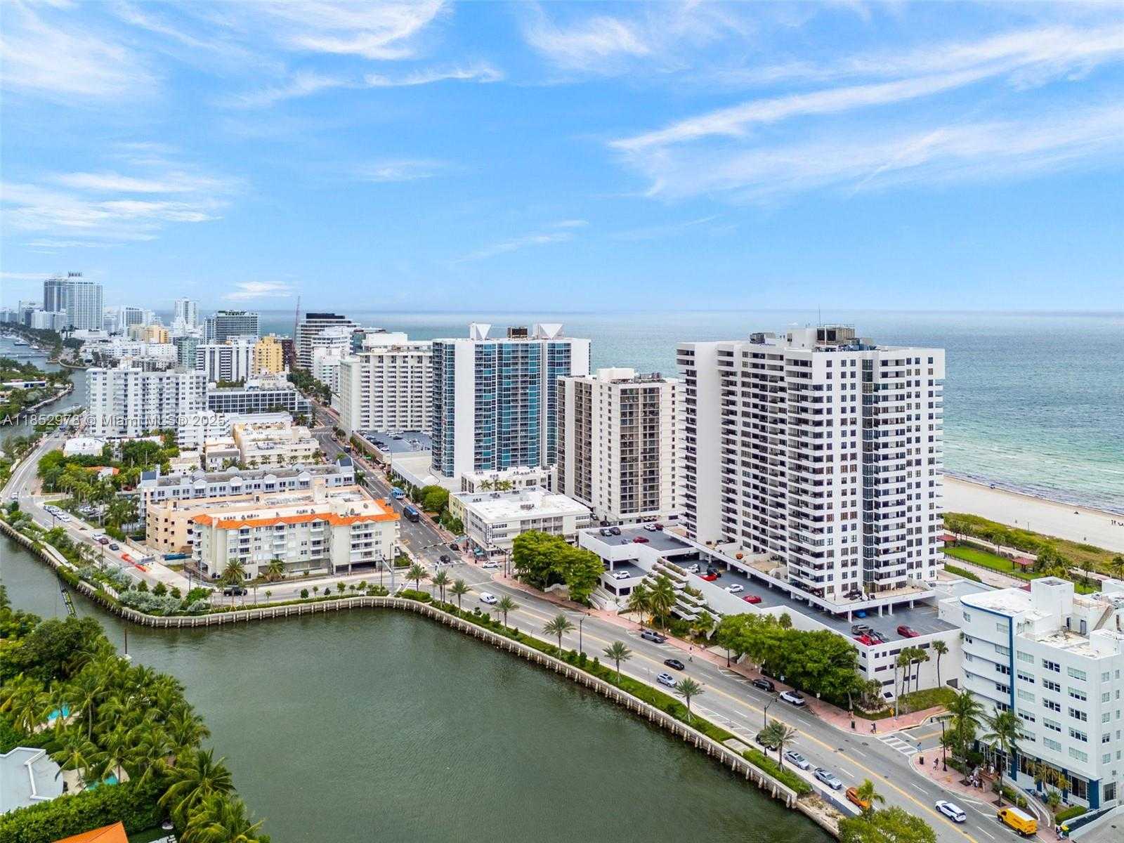 Small Image of 2555 COLLINS AVE #1414, Miami Beach Number 41