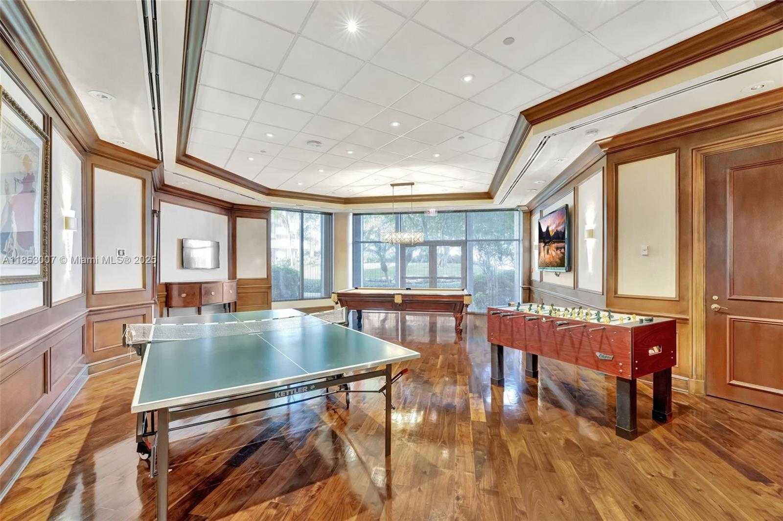 Small Image of 2600 ISLAND BLVD #505, Aventura Number 36