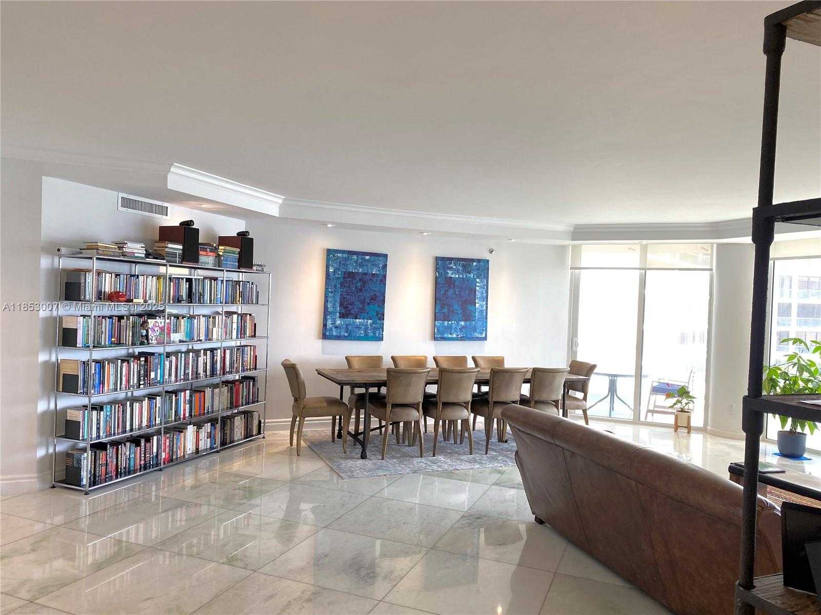 Small Image of 2600 ISLAND BLVD #505, Aventura Number 8