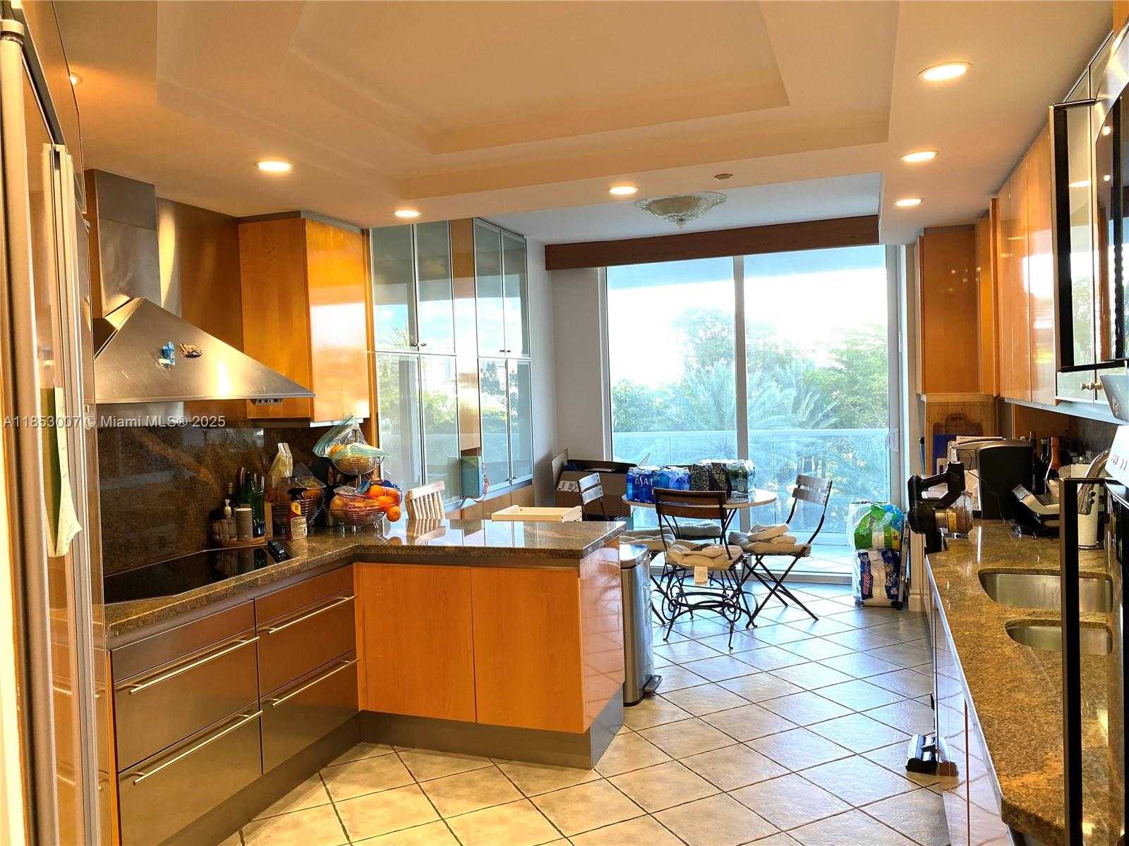 Small Image of 2600 ISLAND BLVD #505, Aventura Number 9