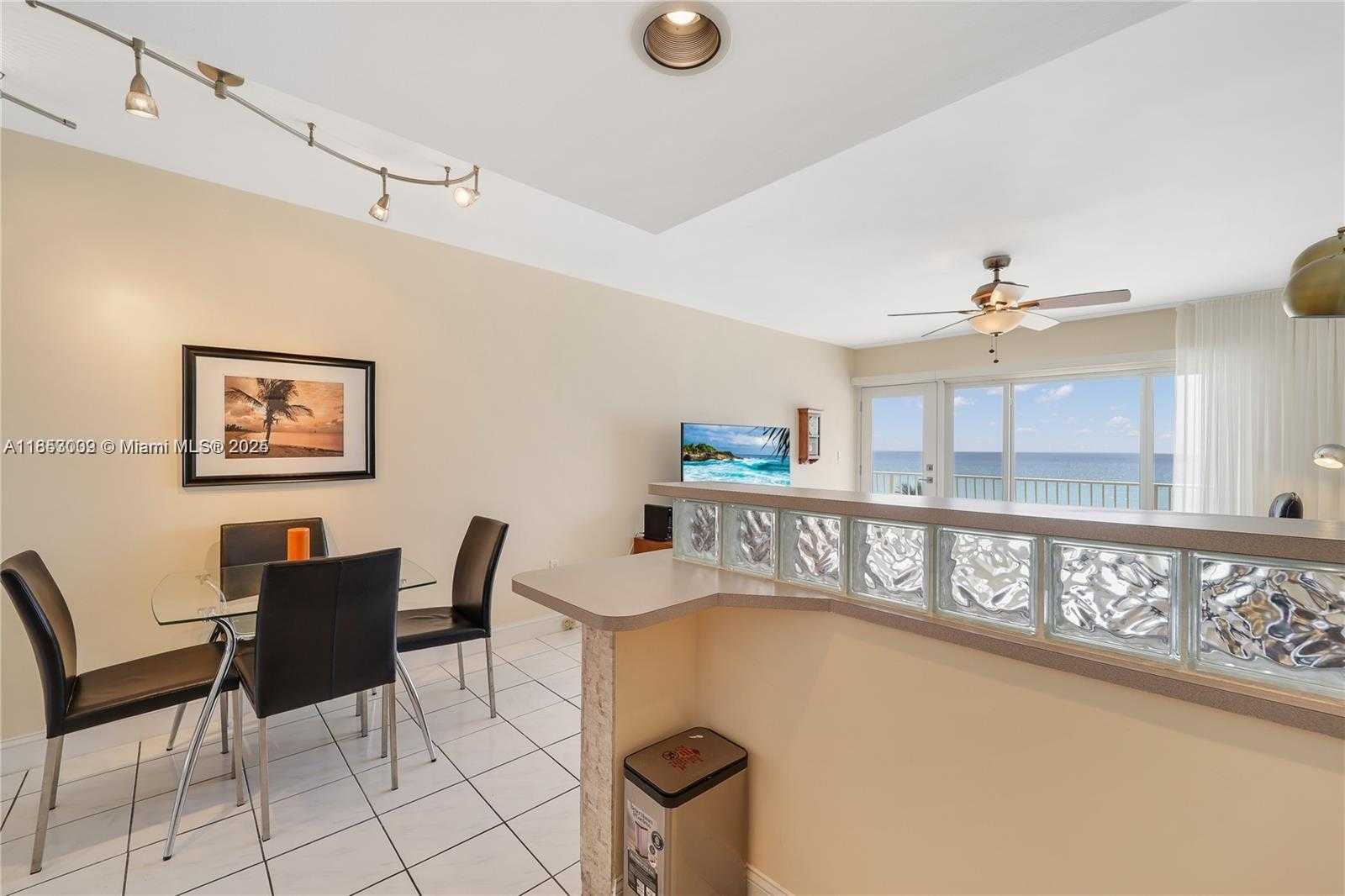 Small Image of 300 OREGON ST #407, Hollywood Number 11