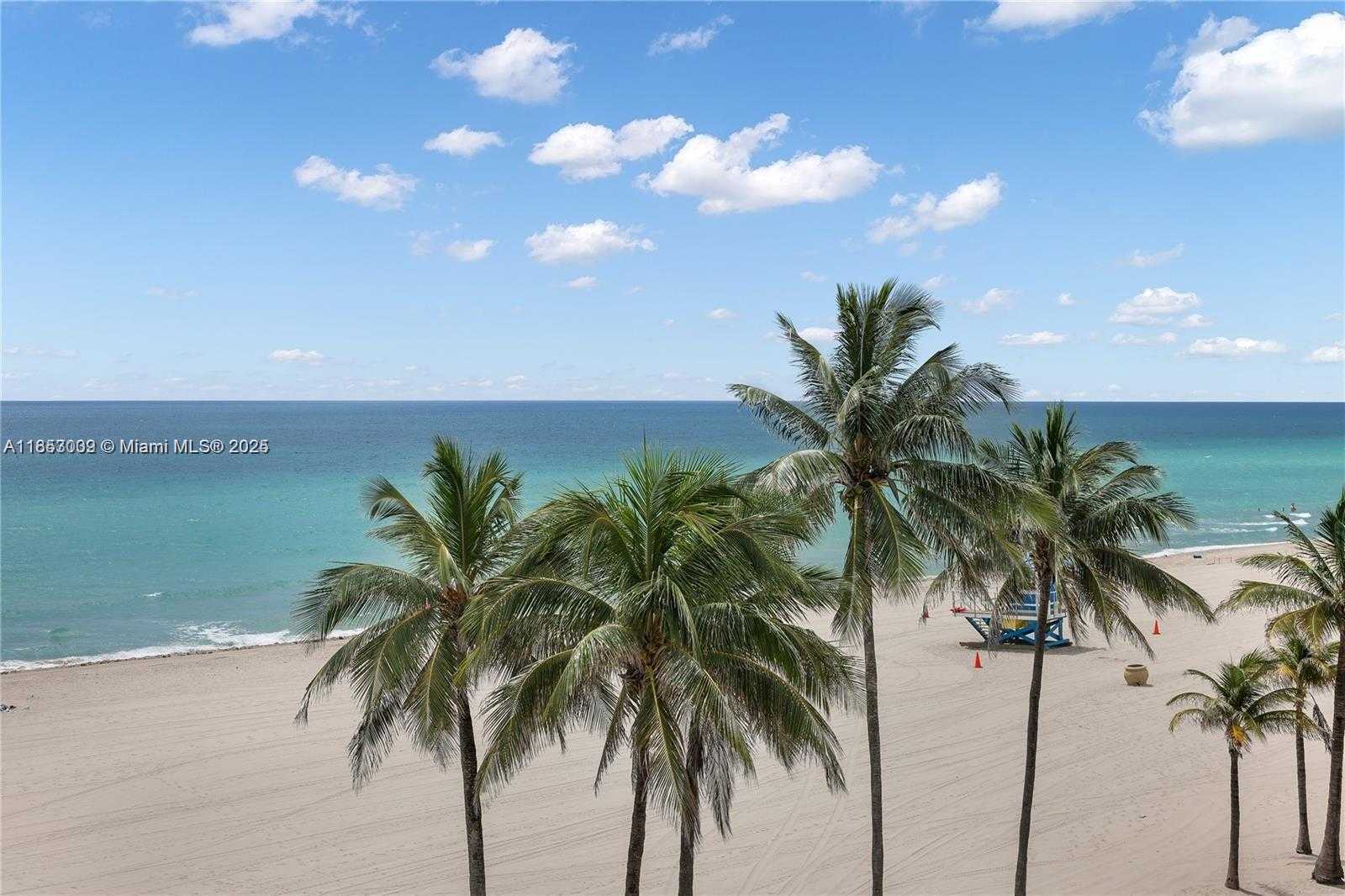 Small Image of 300 OREGON ST #407, Hollywood Number 22