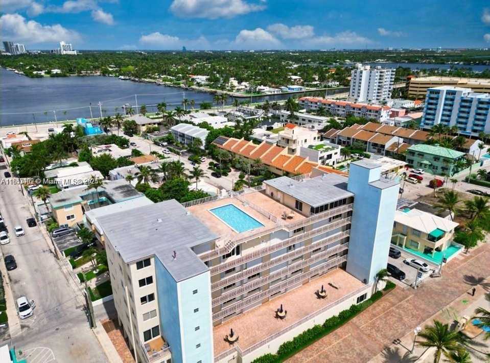 Small Image of 300 OREGON ST #407, Hollywood Number 25