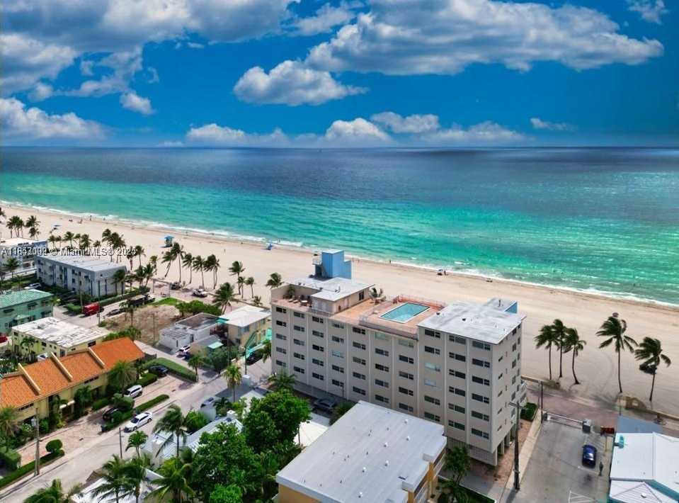 Small Image of 300 OREGON ST #407, Hollywood Number 26