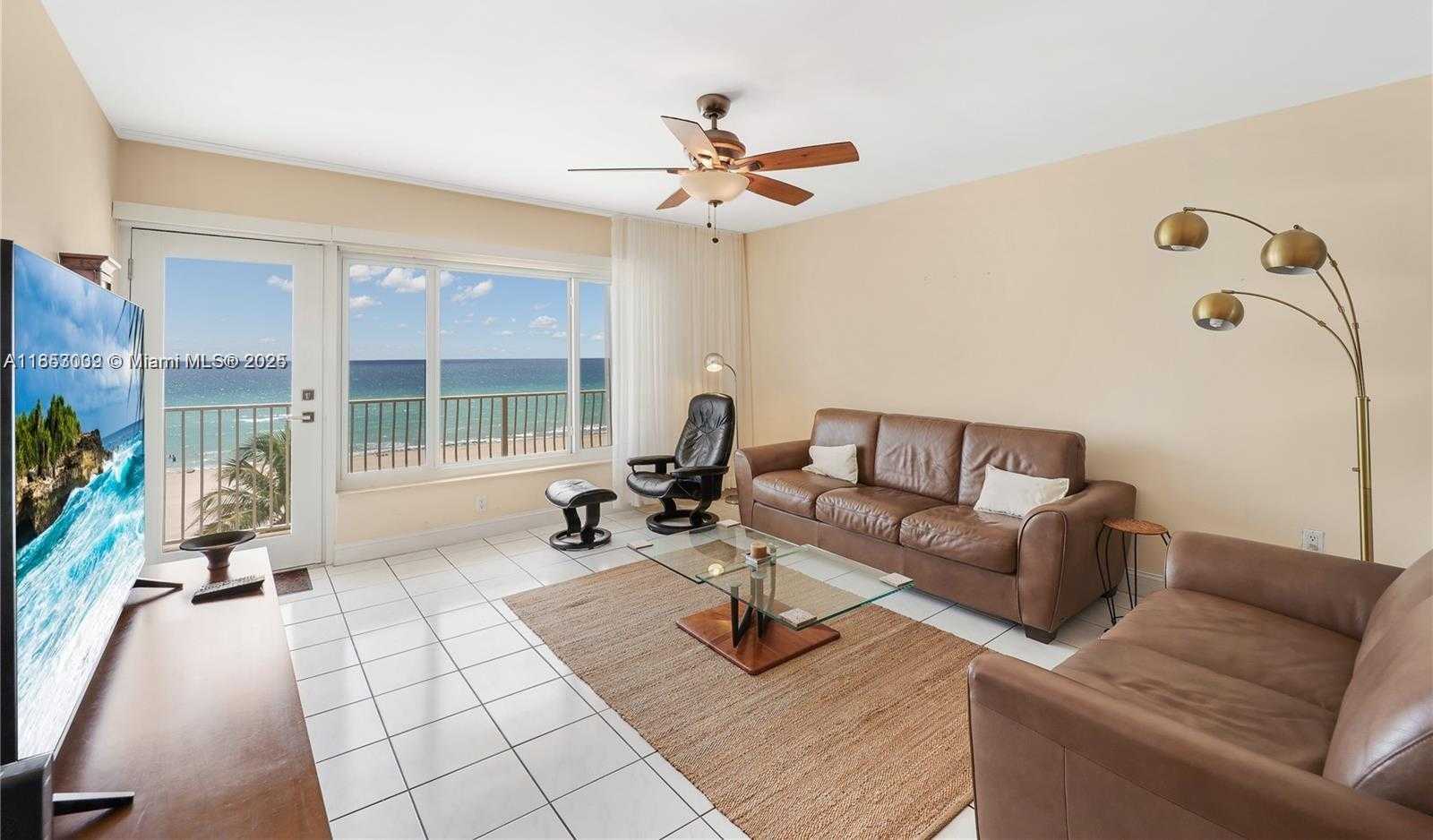 Small Image of 300 OREGON ST #407, Hollywood Number 4