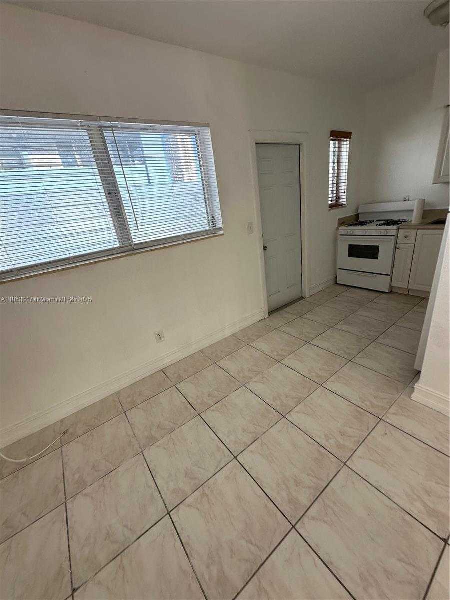 Small Image of 350 75TH ST #209, Miami Beach Number 4