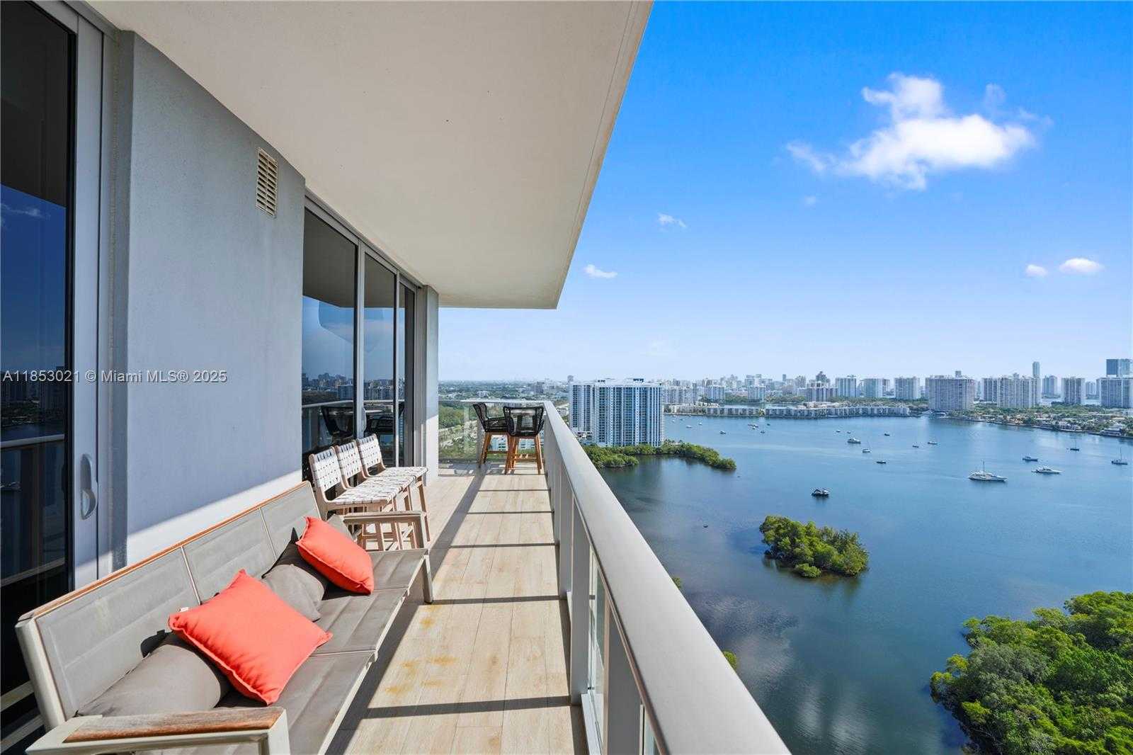 Small Image of 16385 BISCAYNE BLVD #3015, North Miami Beach Number 38