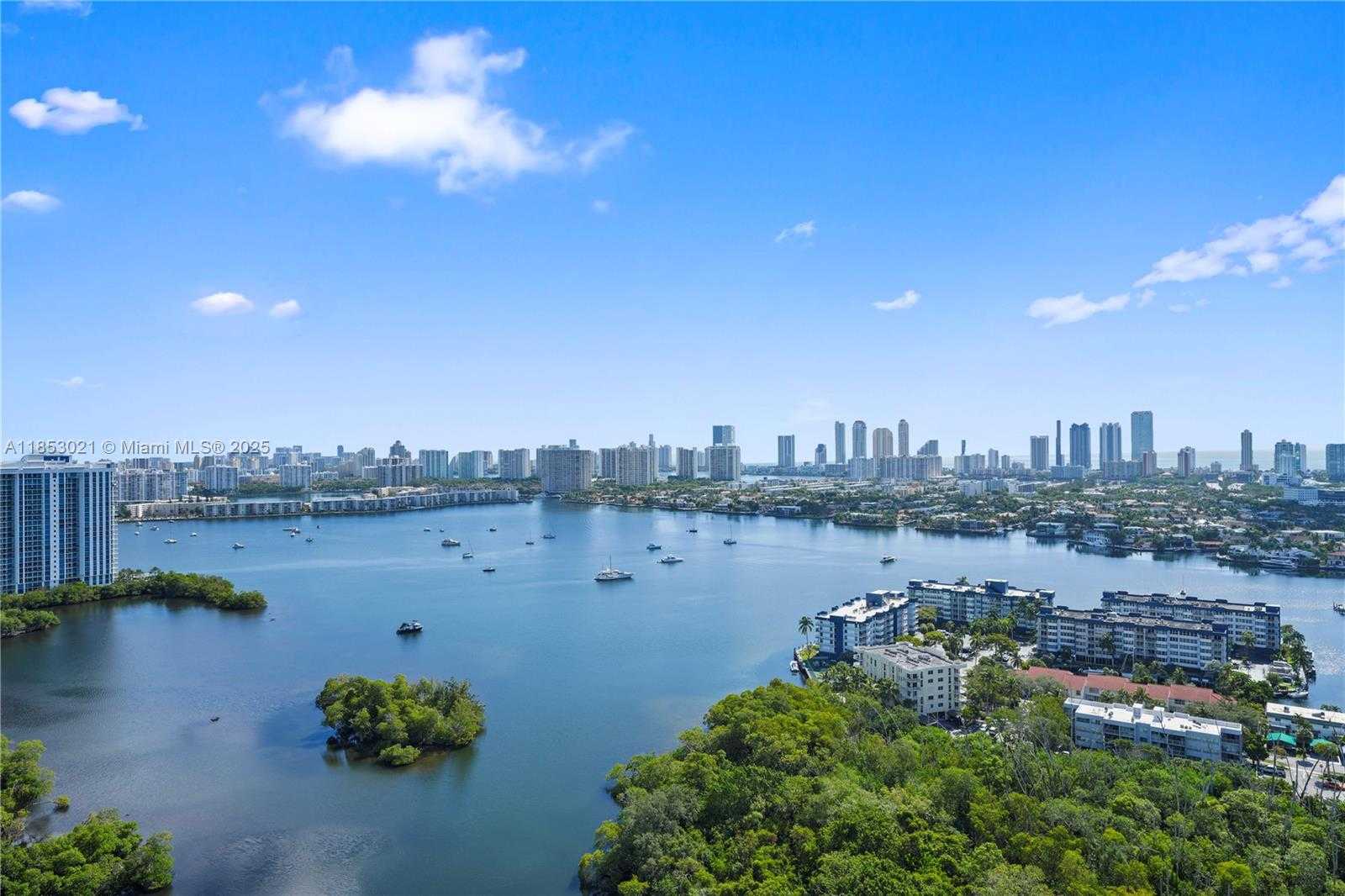 Small Image of 16385 BISCAYNE BLVD #3015, North Miami Beach Number 39