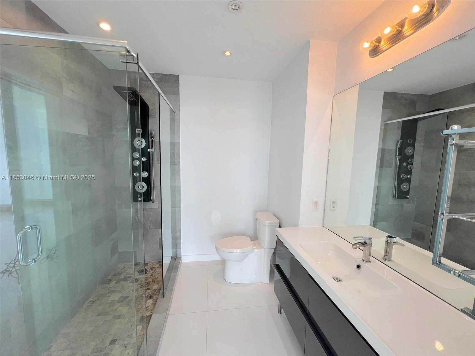 Small Image of 800 WEST AVE #PH27, Miami Beach Number 10