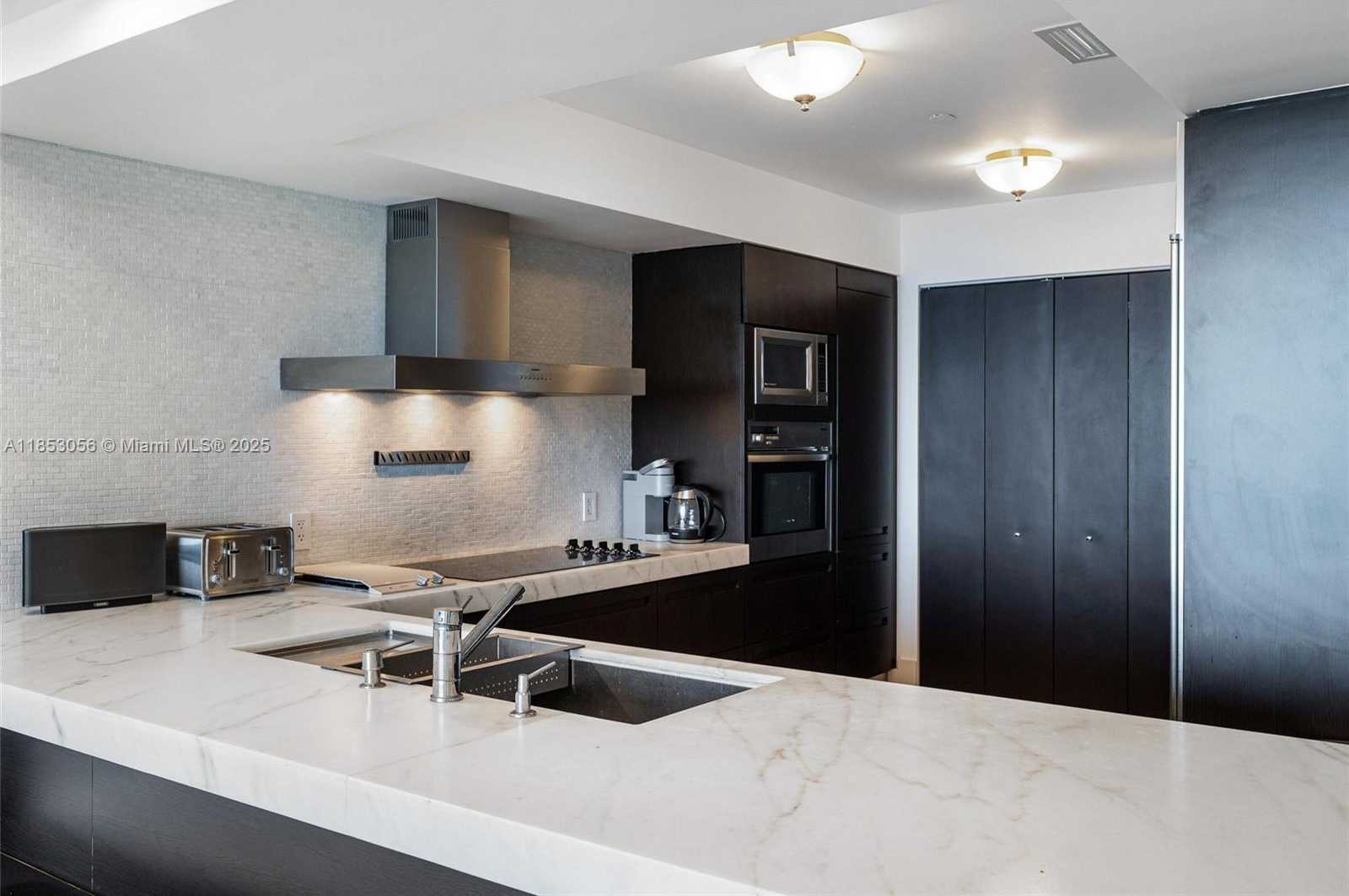 Small Image of 1331 BRICKELL BAY DR #1703, Miami Number 14